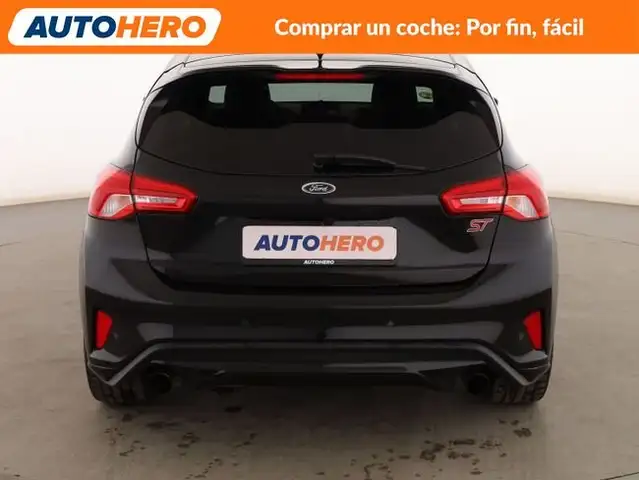 Ford Focus view 5