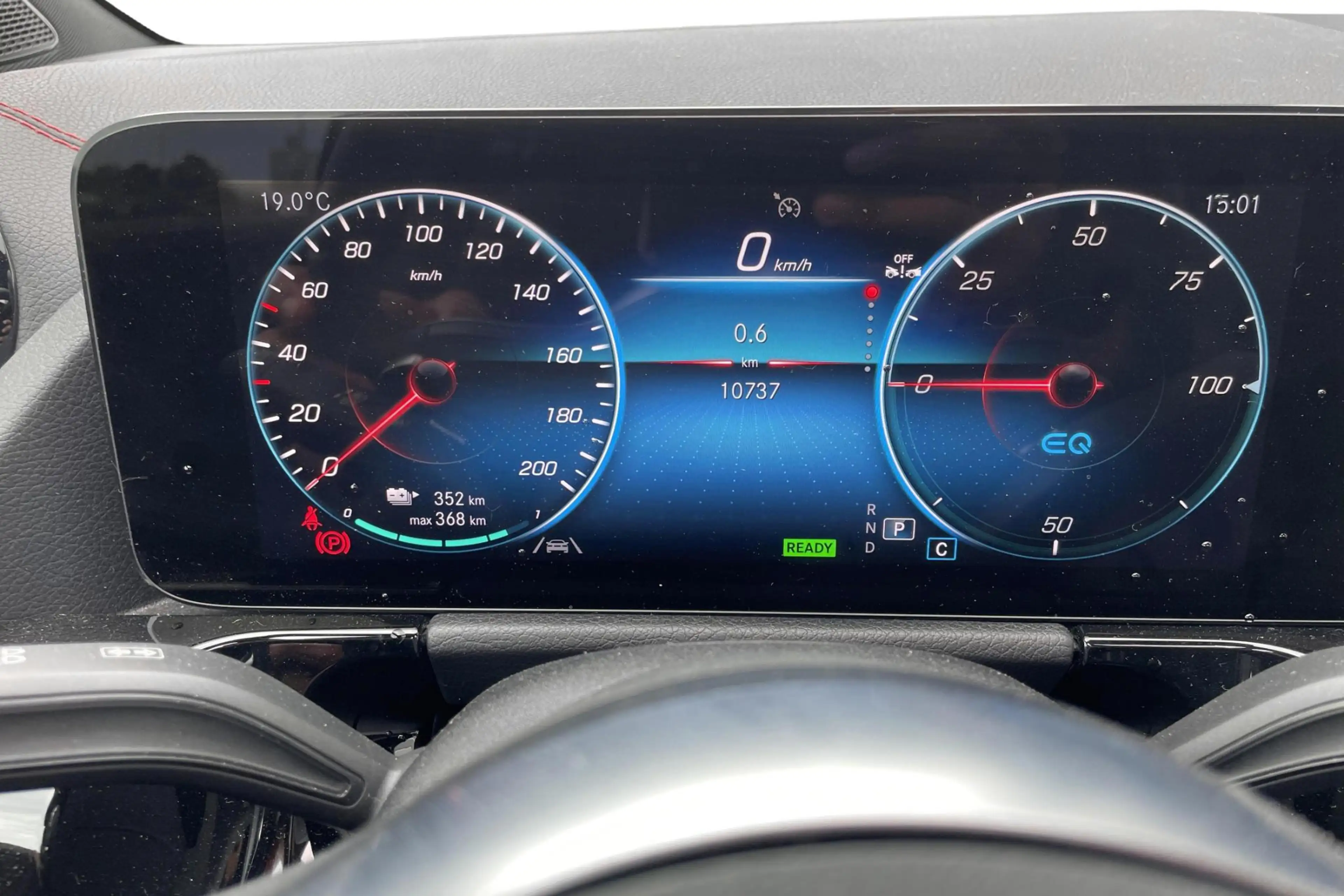Mercedes-Benz EQA 350 EQA 4MATIC AMG Line Pano dak — photo 13