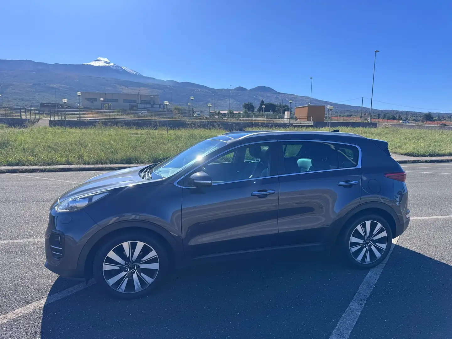 Kia Sportage 1.7 crdi dynamic  s&s 2wd 141cv dct straFULL TETTO Grigio - 2