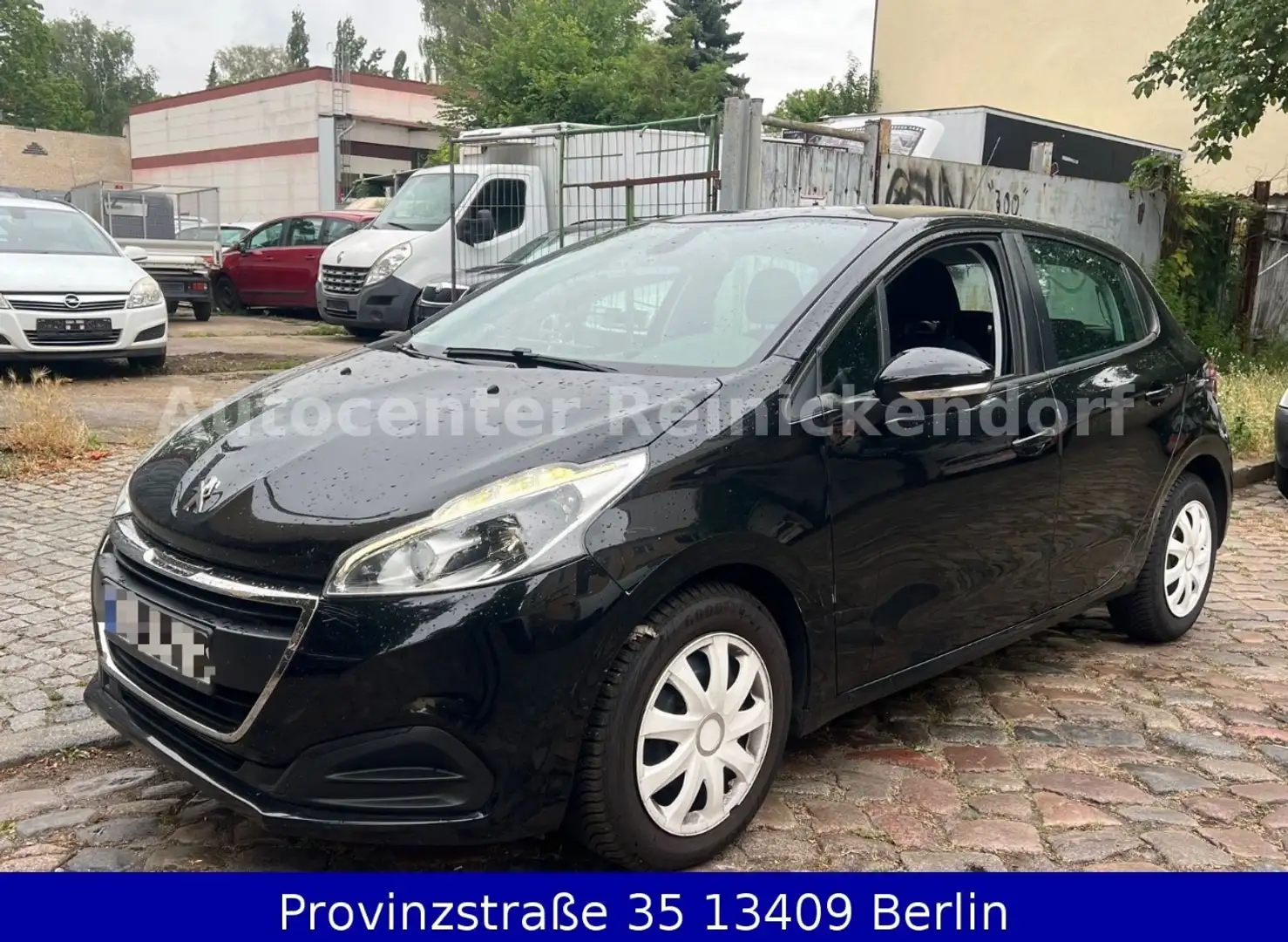 Peugeot 208 1.2 Active PureTech 5-Türer *Klima+PDC* 2016 Schwarz - 1