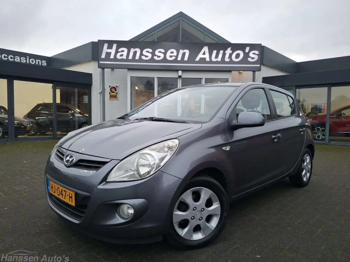 Hyundai i20 1.4i DynamicVersion Gris - 1