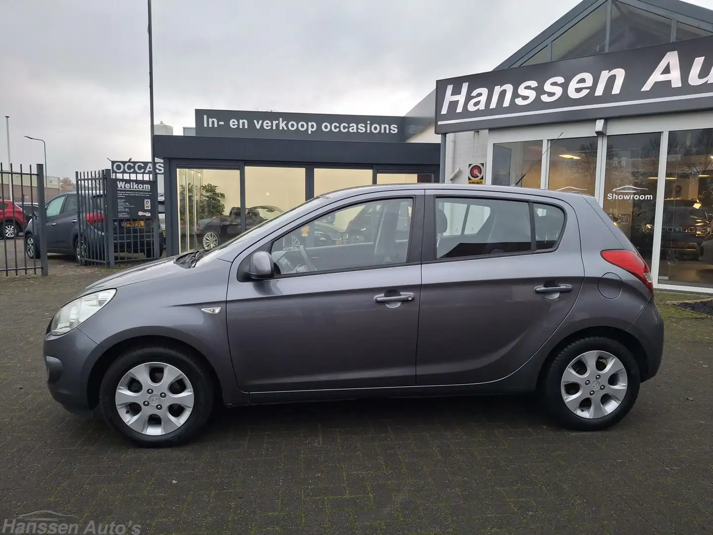 Hyundai i20 1.4i DynamicVersion Gris - 2