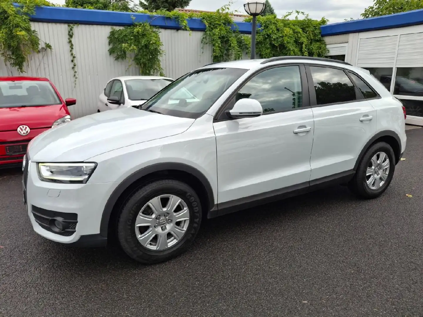 Audi Q3 2.0 TFSI quattro Weiß - 1