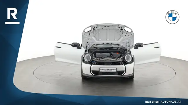 Mini Cooper Cooper view 8
