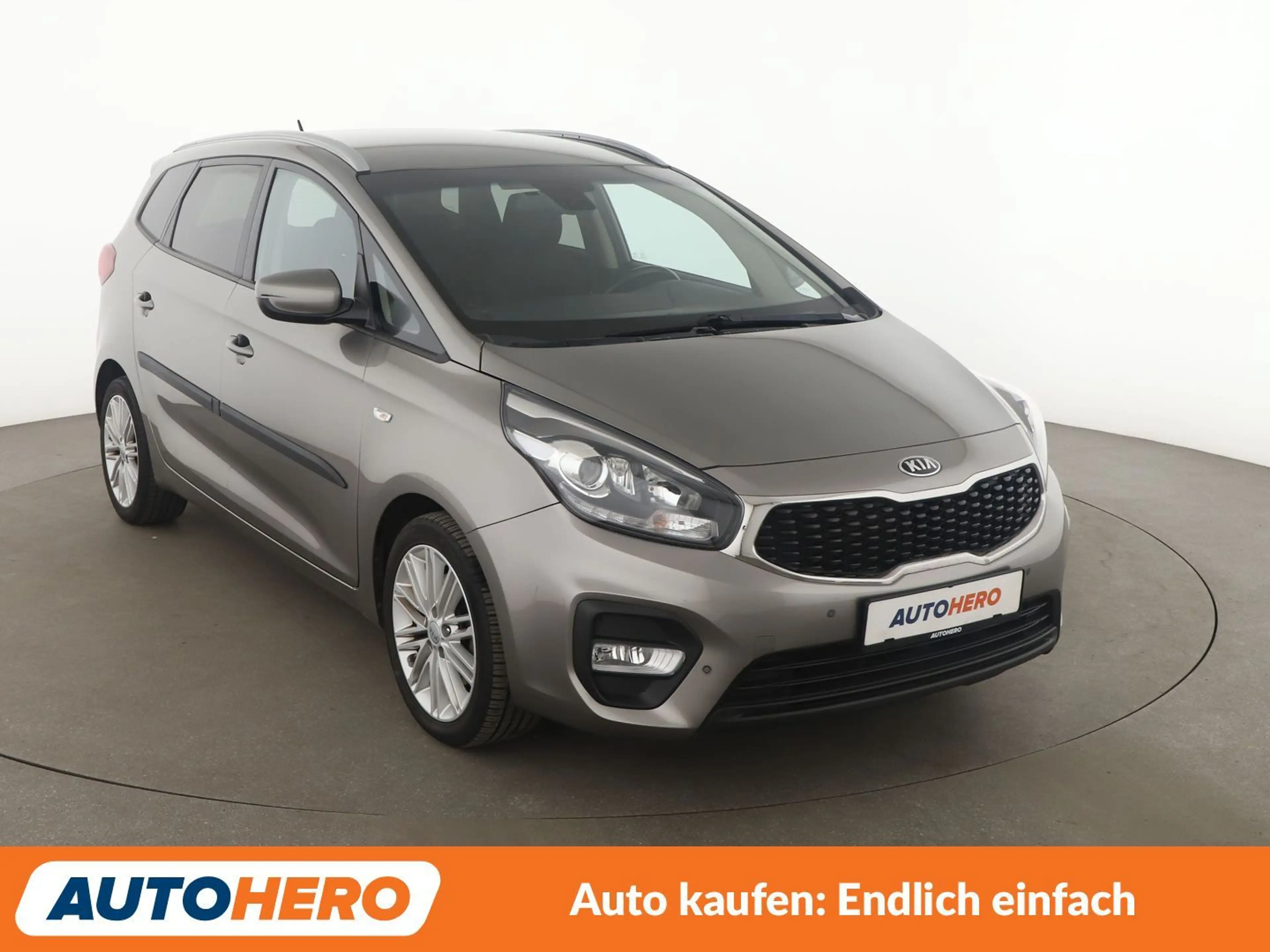 Kia Carens 1.7 CRDi Dream Team *PDC*TEMPO*SHZ*LHZ*ALU* — photo 8