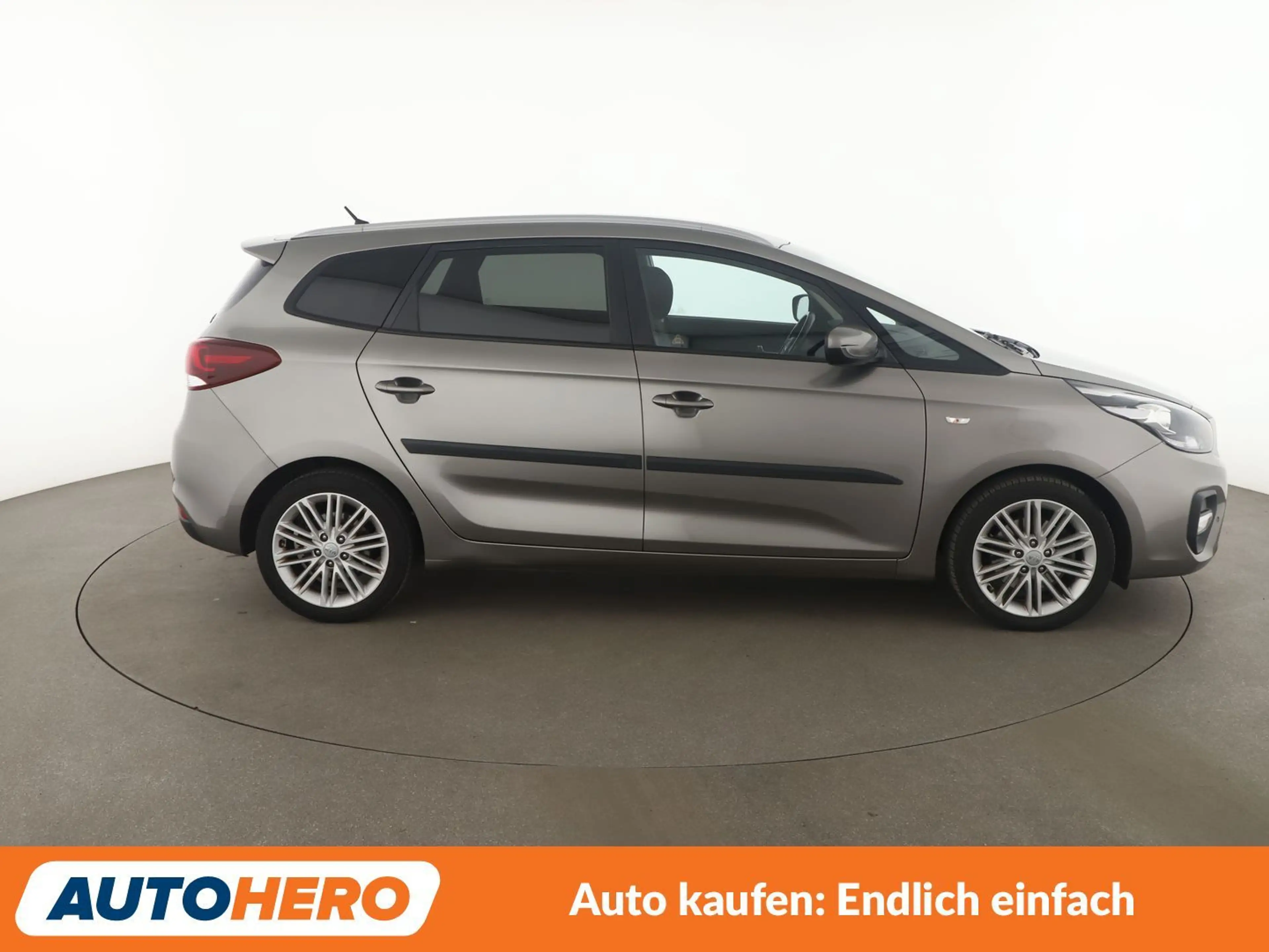 Kia Carens 1.7 CRDi Dream Team *PDC*TEMPO*SHZ*LHZ*ALU* — photo 7
