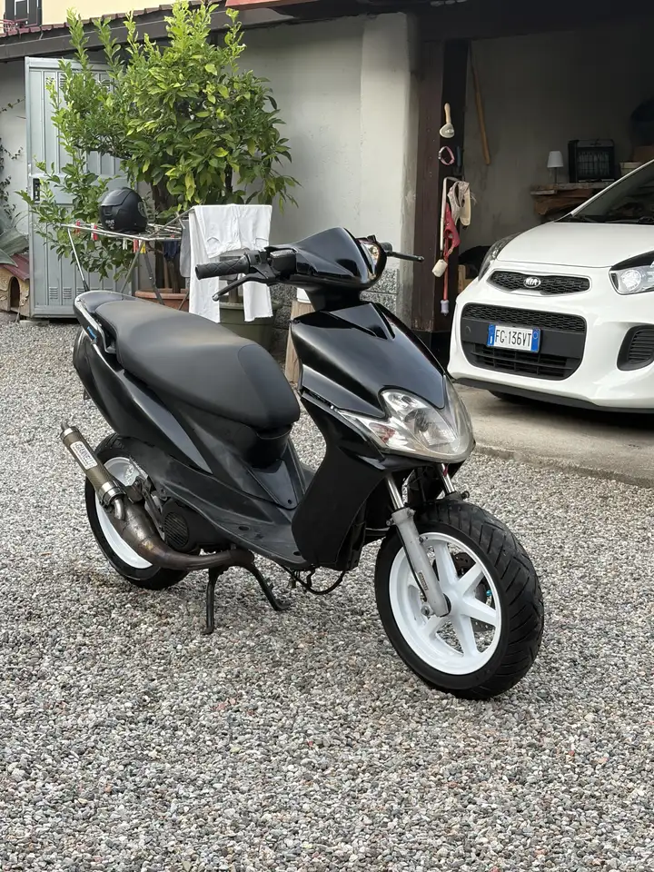 Yamaha Jog R