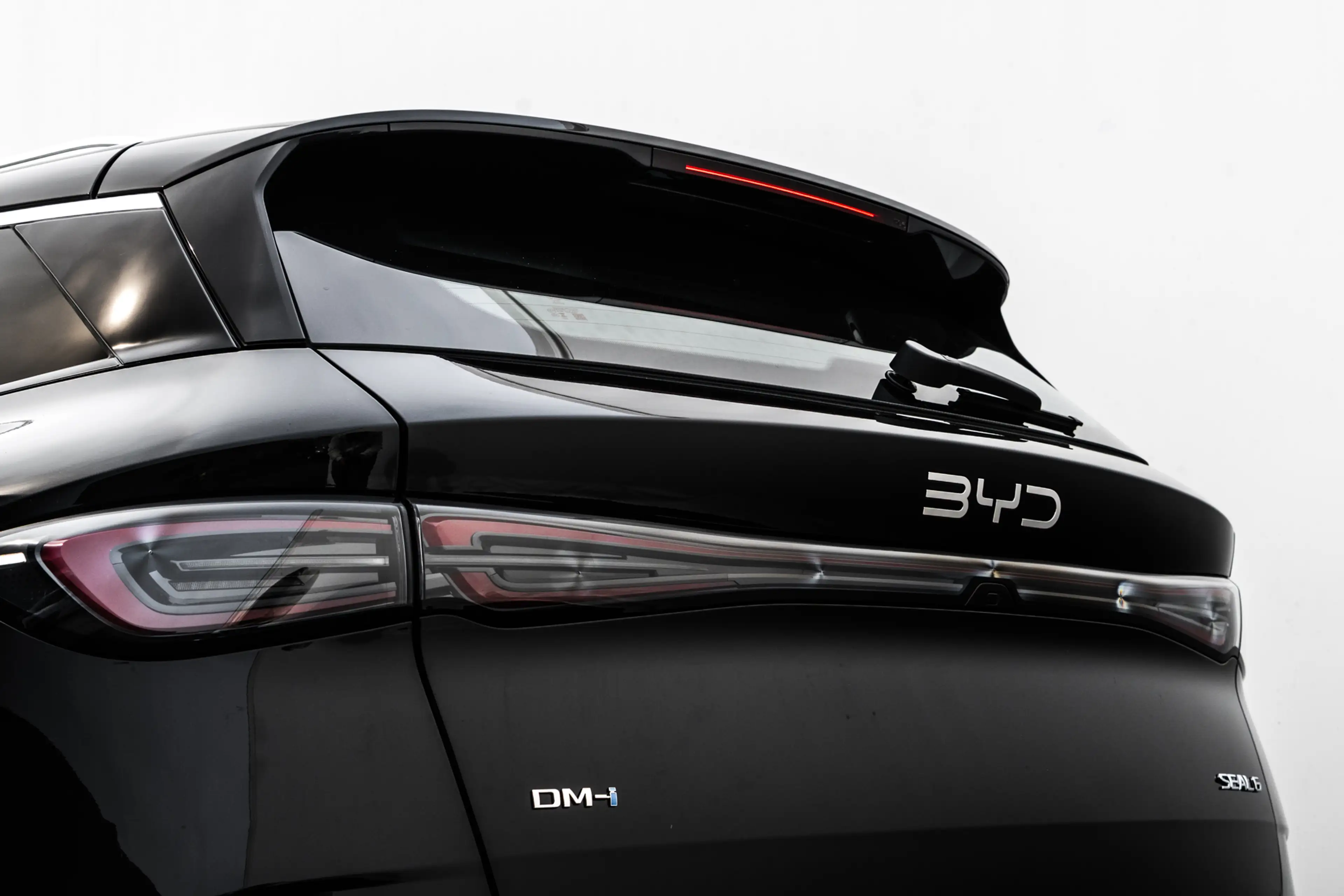 BYD Seal 6 Touring 1.5 DM-i 183 Pk PHEV Boost | € 4.190,- kor — photo 18