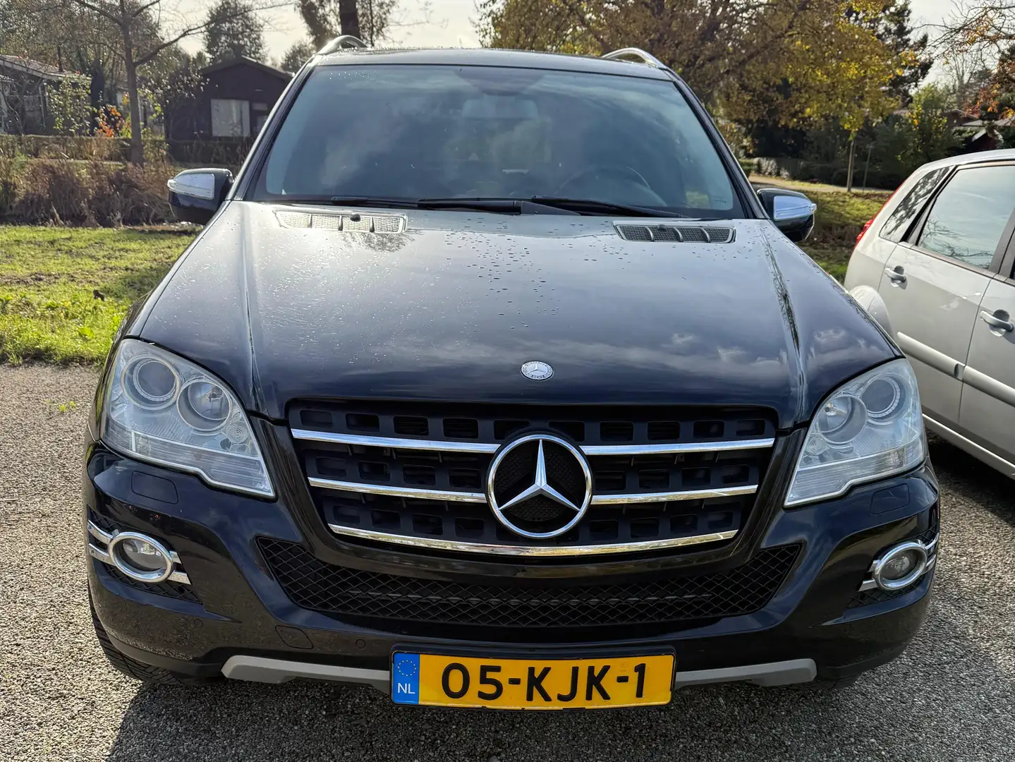 Mercedes-Benz ML 320 ML 320 280 Zwart - 1