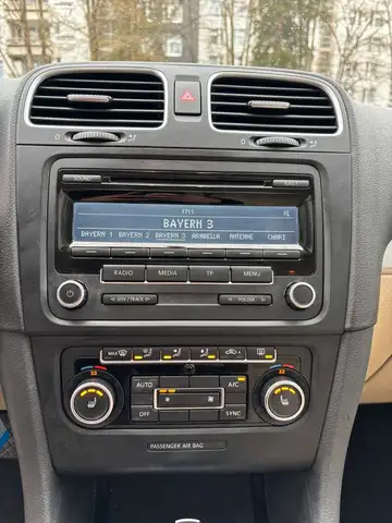 Volkswagen Golf view 16