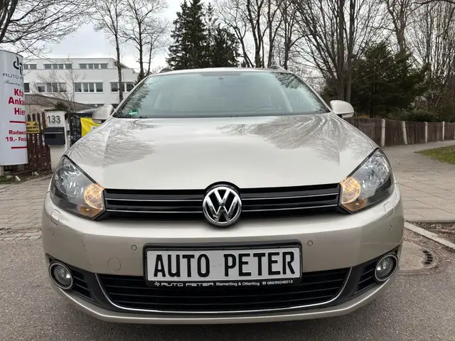 Volkswagen Golf view 8