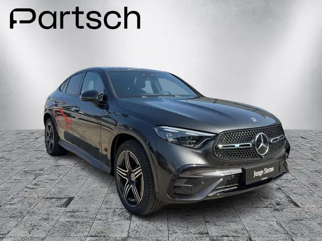 Mercedes-Benz GLC 300 de 4MATIC Coupé AMG mit EQ Hybrid Techn. Ansicht 4