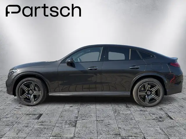 Mercedes-Benz GLC 300 de 4MATIC Coupé AMG mit EQ Hybrid Techn. Ansicht 3