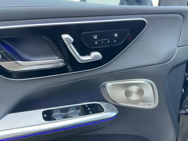 Mercedes-Benz GLC 300 de 4MATIC Coupé AMG mit EQ Hybrid Techn. Ansicht 14