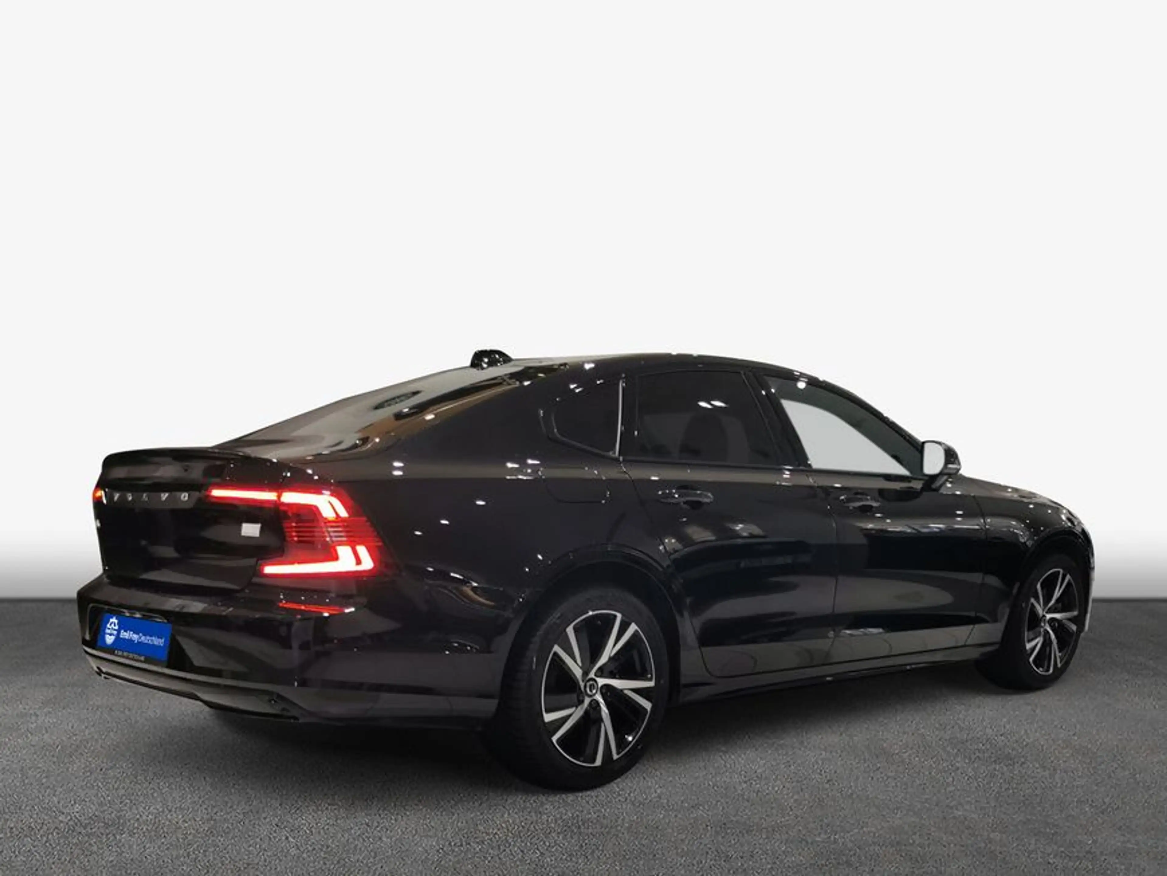 Volvo S90 T8 Recharge AWD Ultimate Dark — photo 2