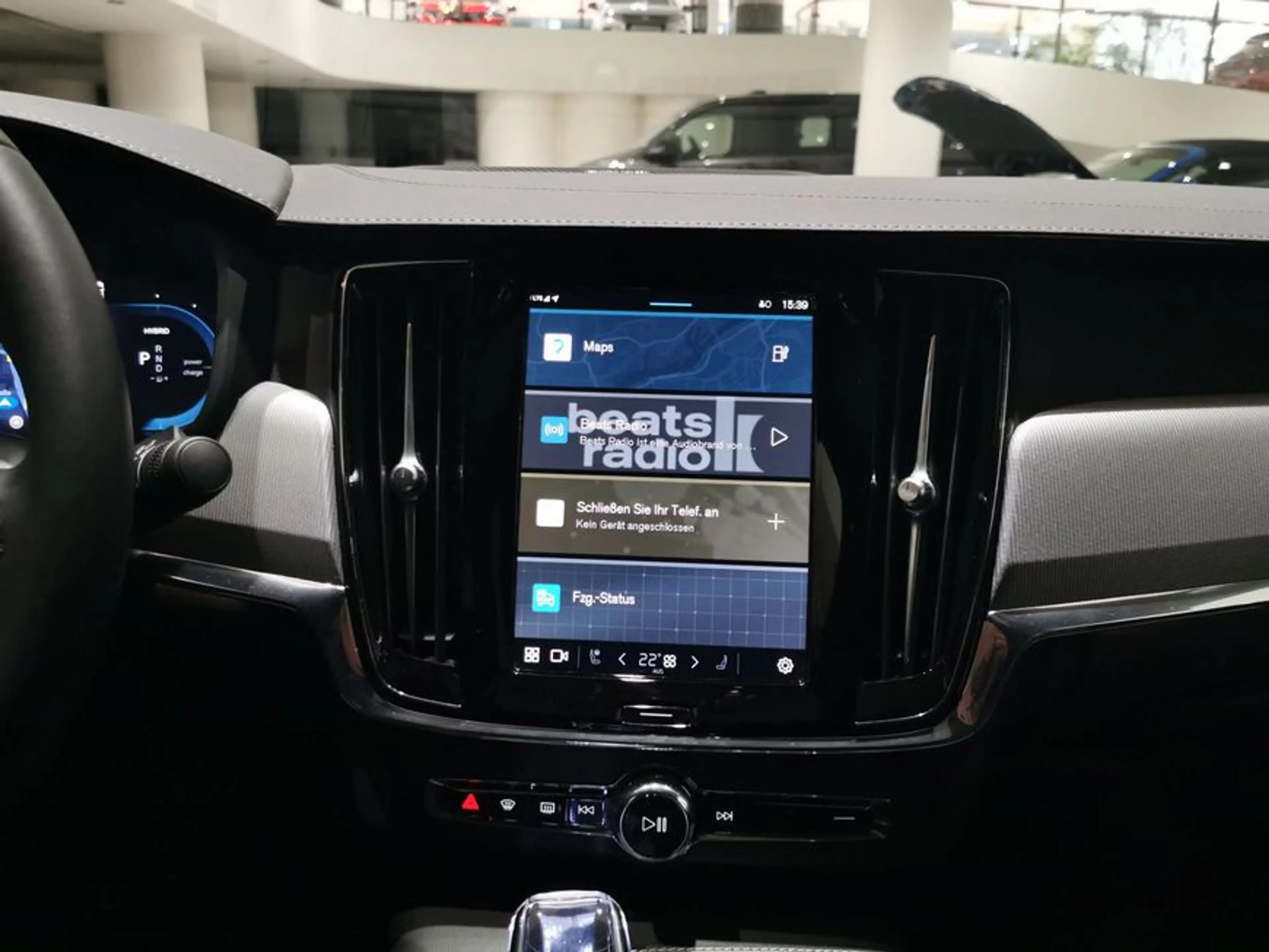 Volvo S90 T8 Recharge AWD Ultimate Dark — photo 13