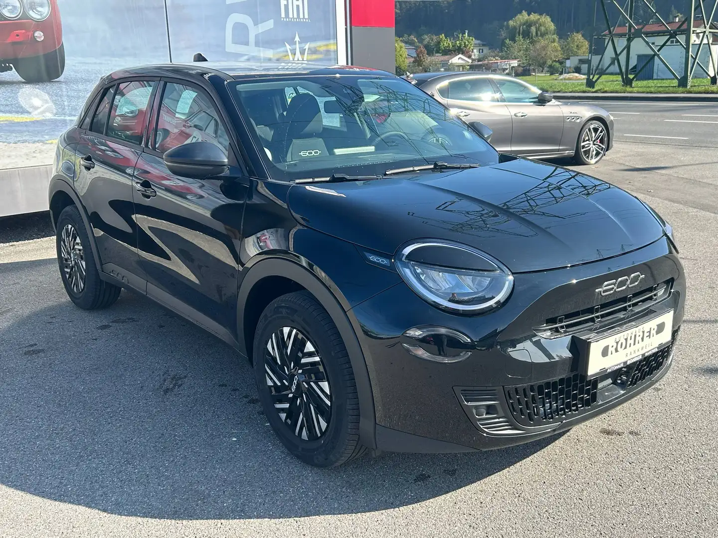 Fiat 600 600 Hybrid mHEV 110 6-Gang eDCT Schwarz - 1