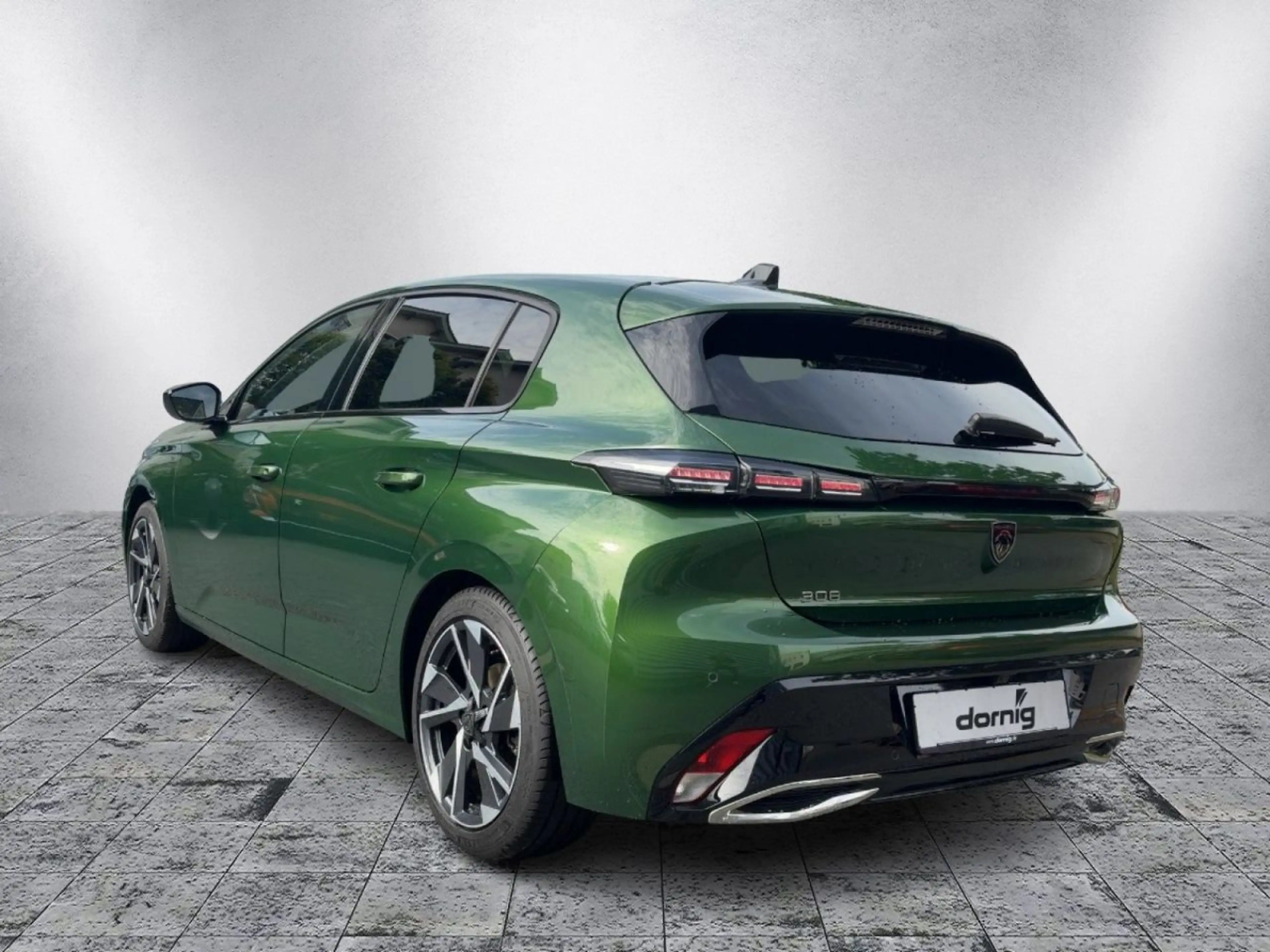 Peugeot 308 Allure PureTech 130 EAT8 — photo 4