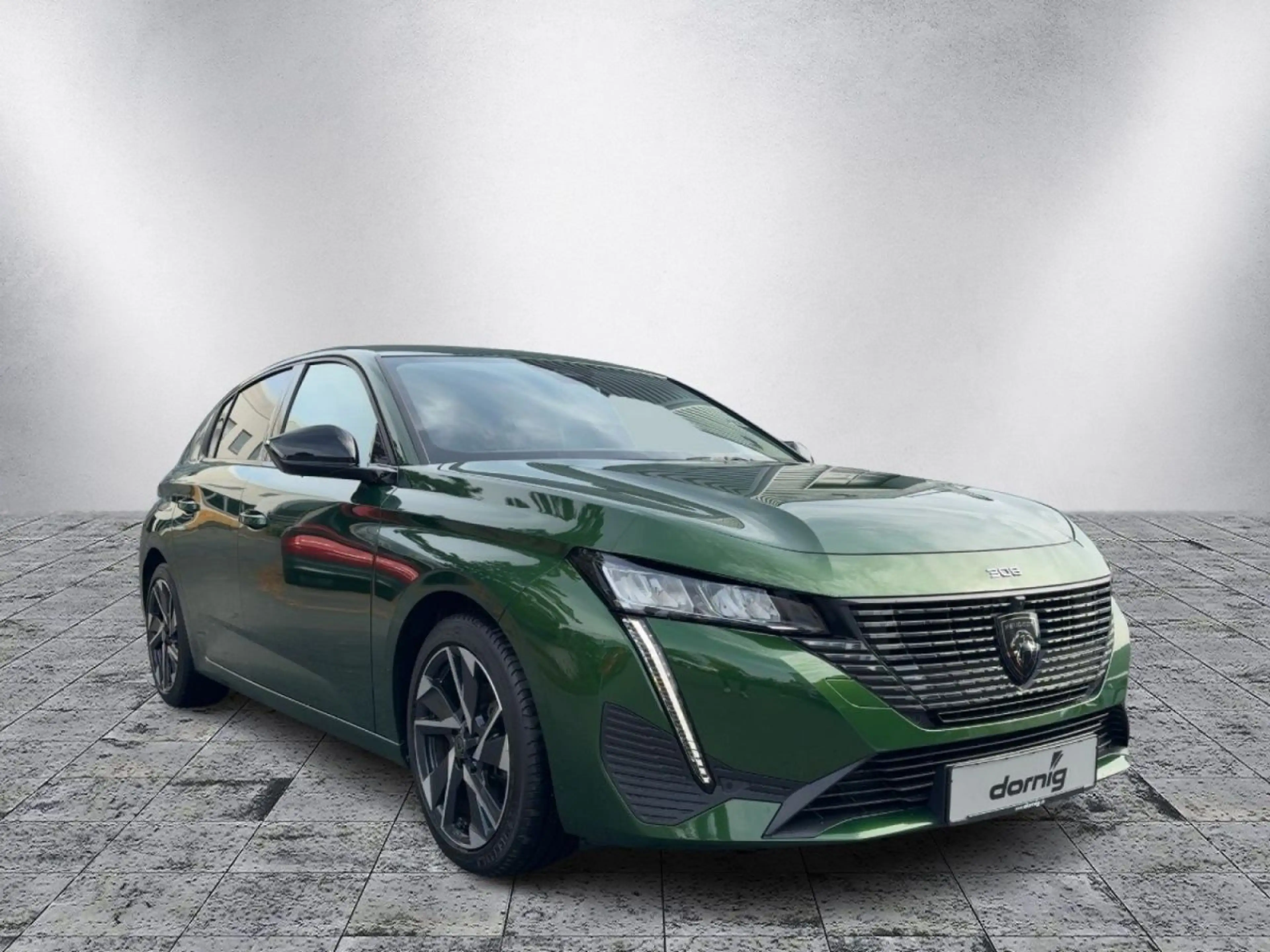 Peugeot 308 Allure PureTech 130 EAT8 — photo 7