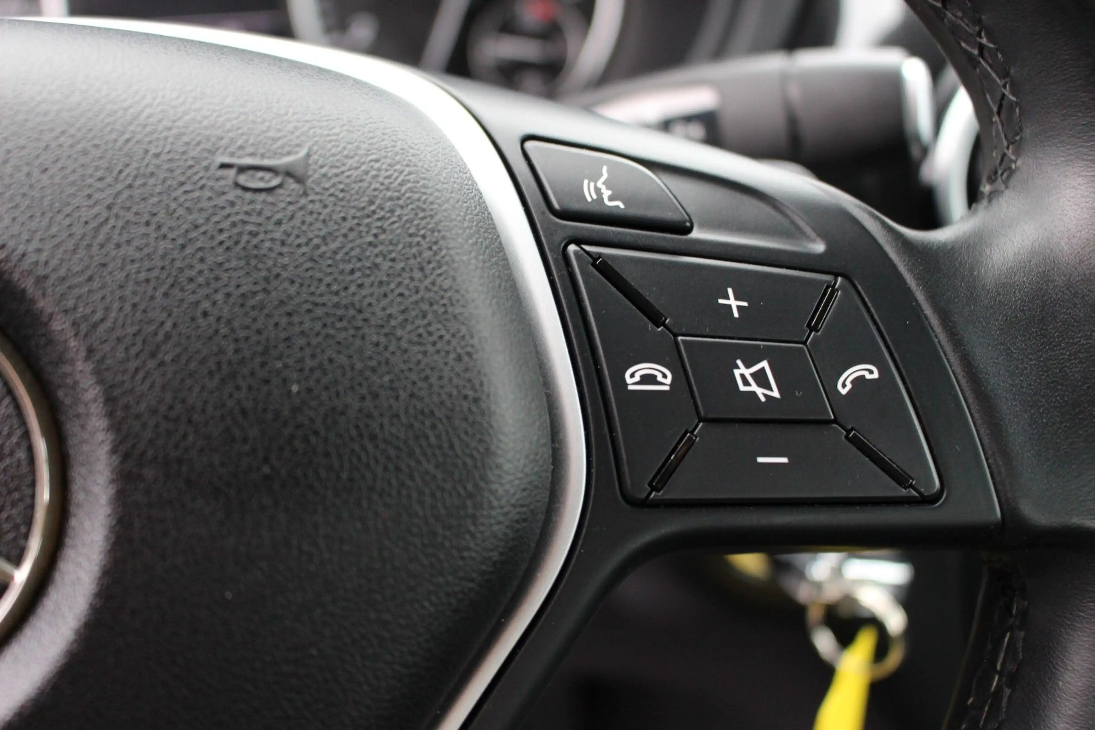 Mercedes-Benz B 180 /VOLL SHEFT/NAVI/SHZ/PDC/TEMP/BT/ISOFIX/ — photo 14