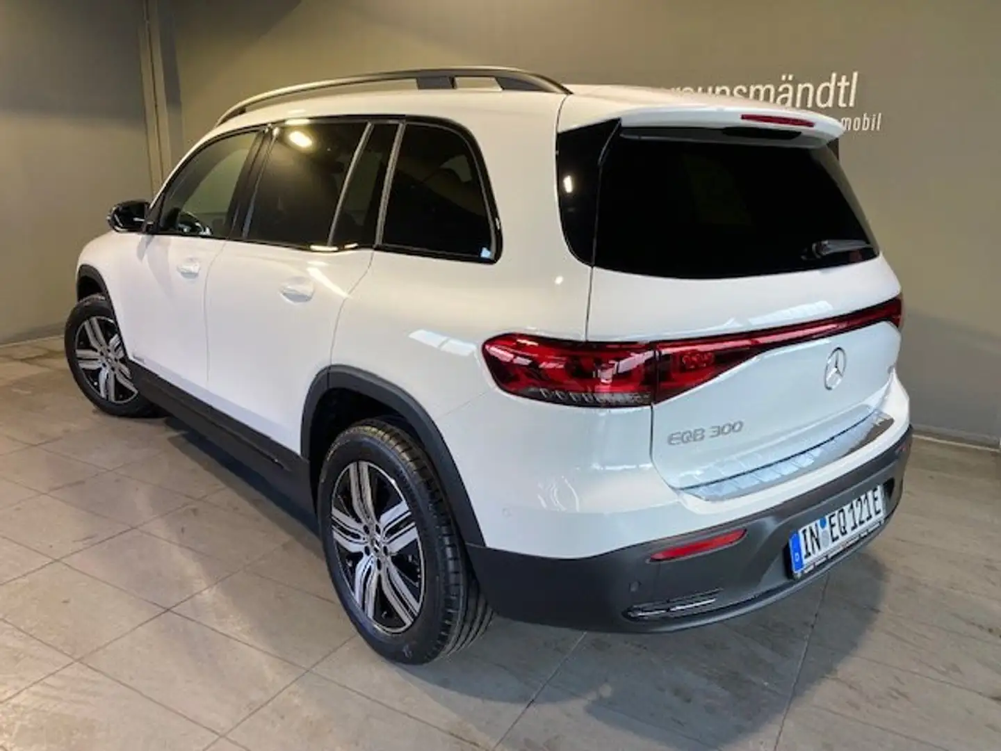 Mercedes-Benz EQB 300 4M Progressive Night/Memo/Distron/7Sitze Білий - 2