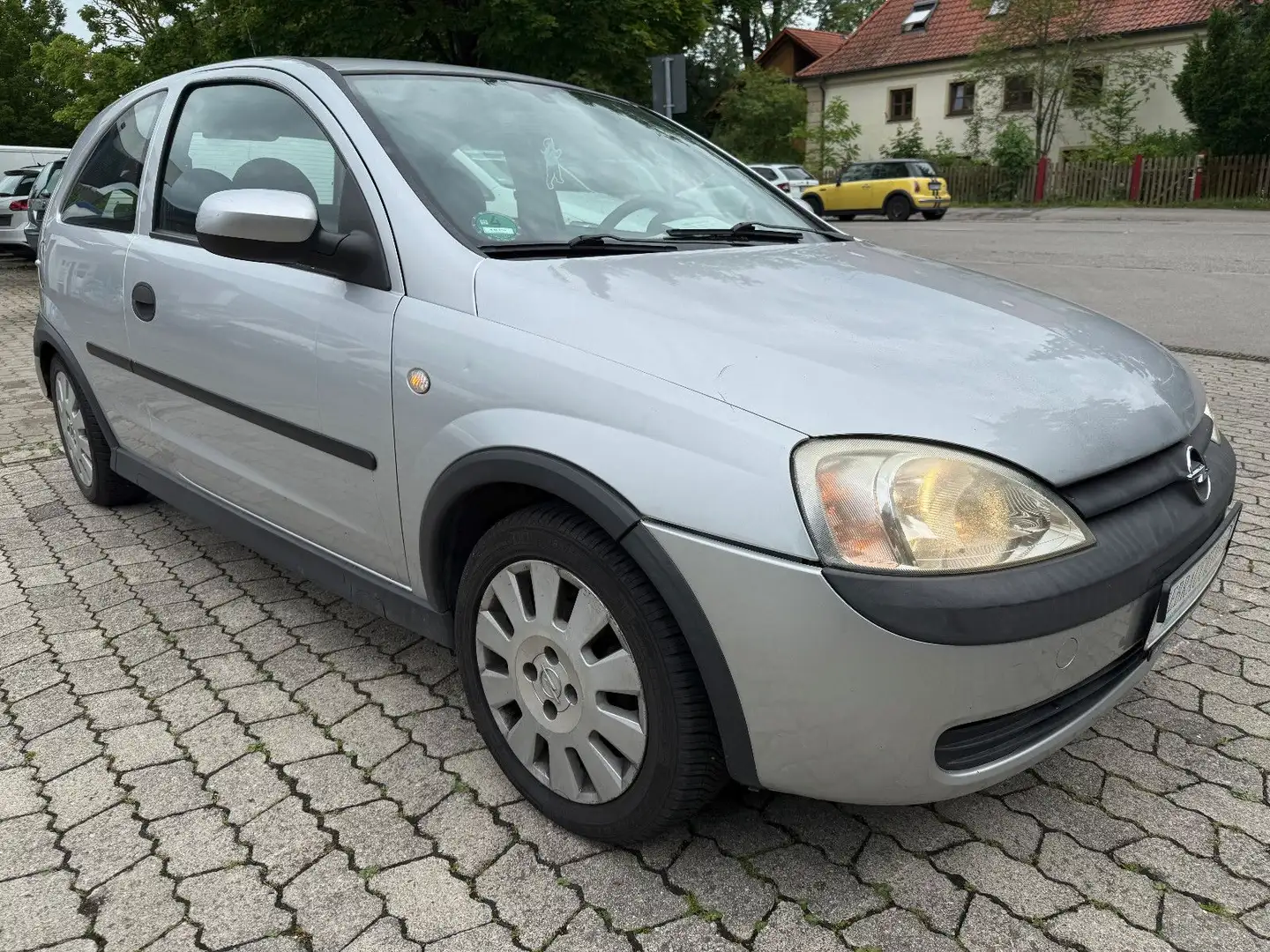 Opel Corsa 1.2 16V Fresh Klima Alu 5-Gang ohne TÜV Plateado - 1