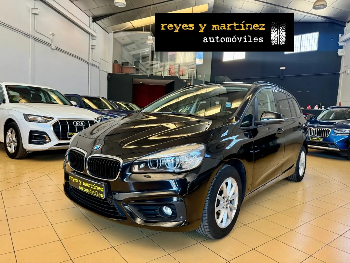 BMW 218 218dA Gran Tourer Noir - 1