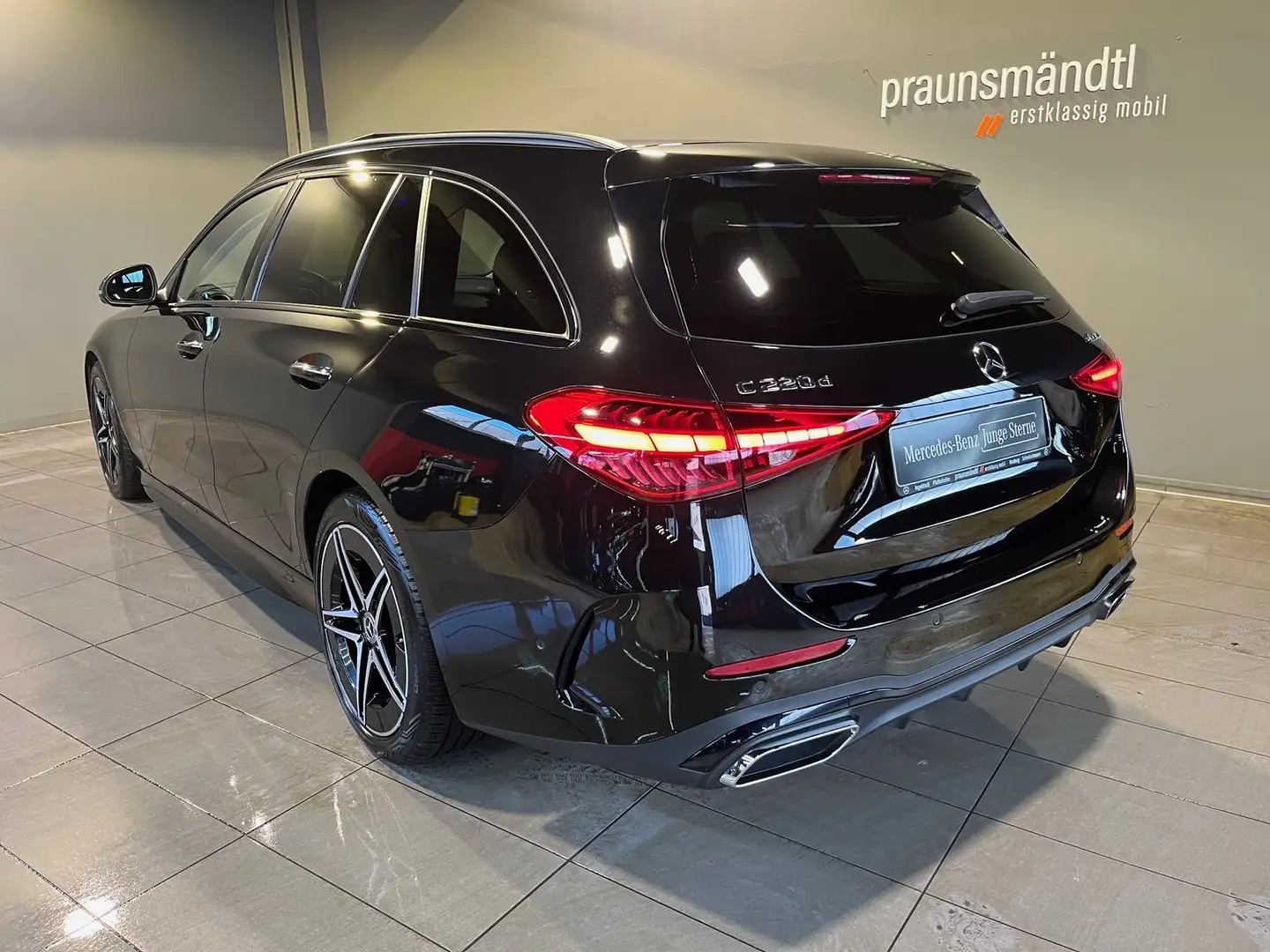 Mercedes-Benz C 220 d 4M T AMG Night Panora/Totw/AHK/MBUX/360° Schwarz - 2