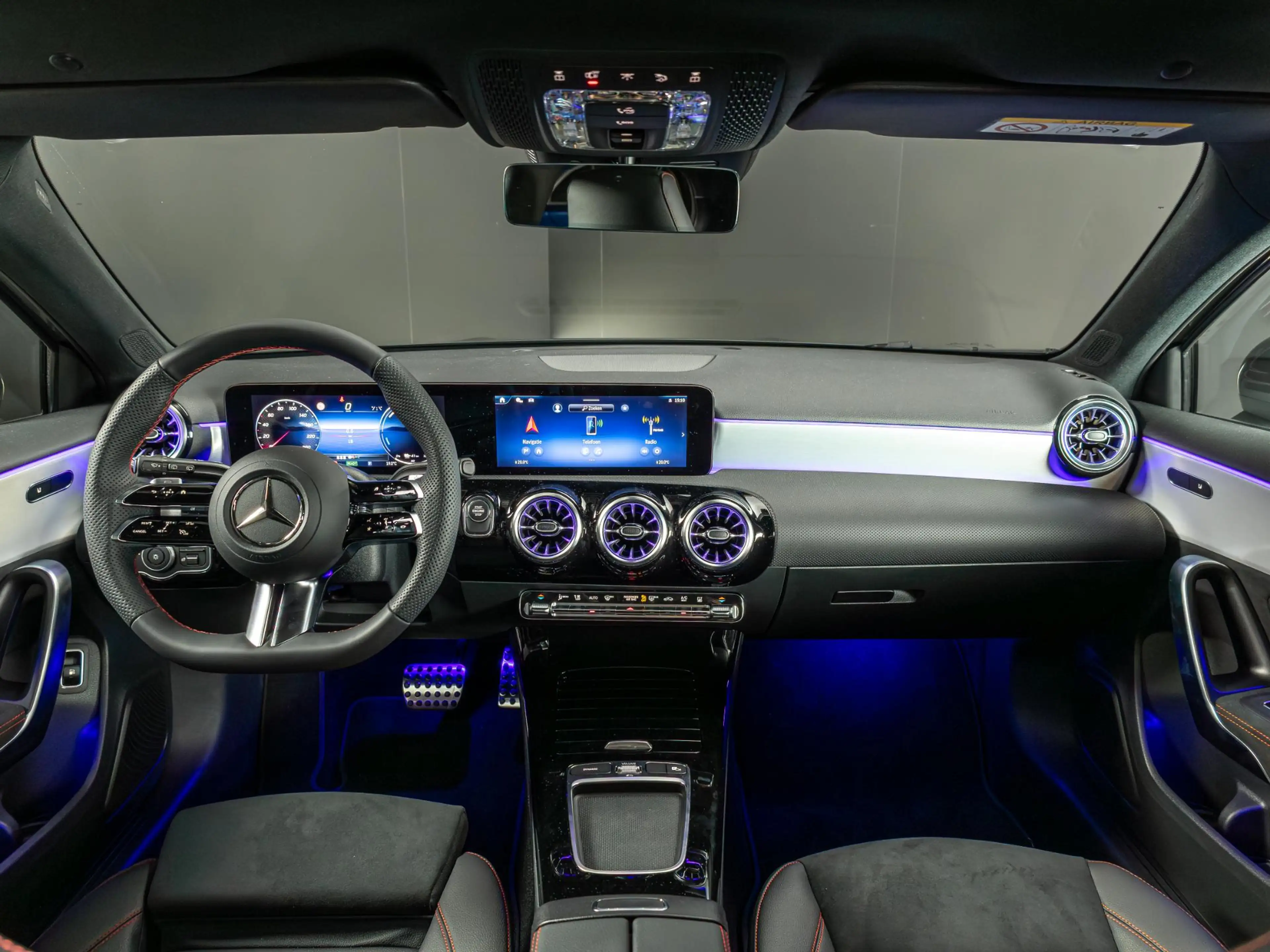 Mercedes-Benz A 250 Hatchback e Business Solution AMG Premium PLUS | P — photo 11