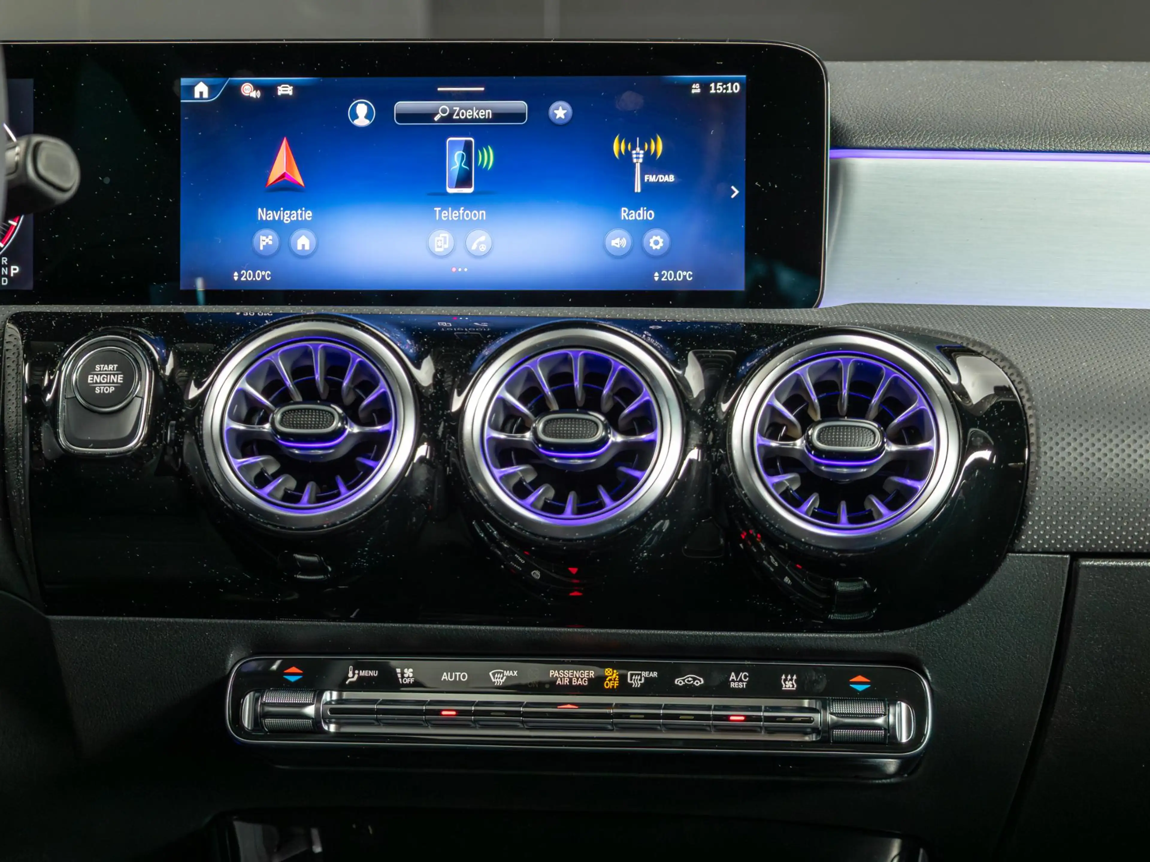 Mercedes-Benz A 250 Hatchback e Business Solution AMG Premium PLUS | P — photo 15