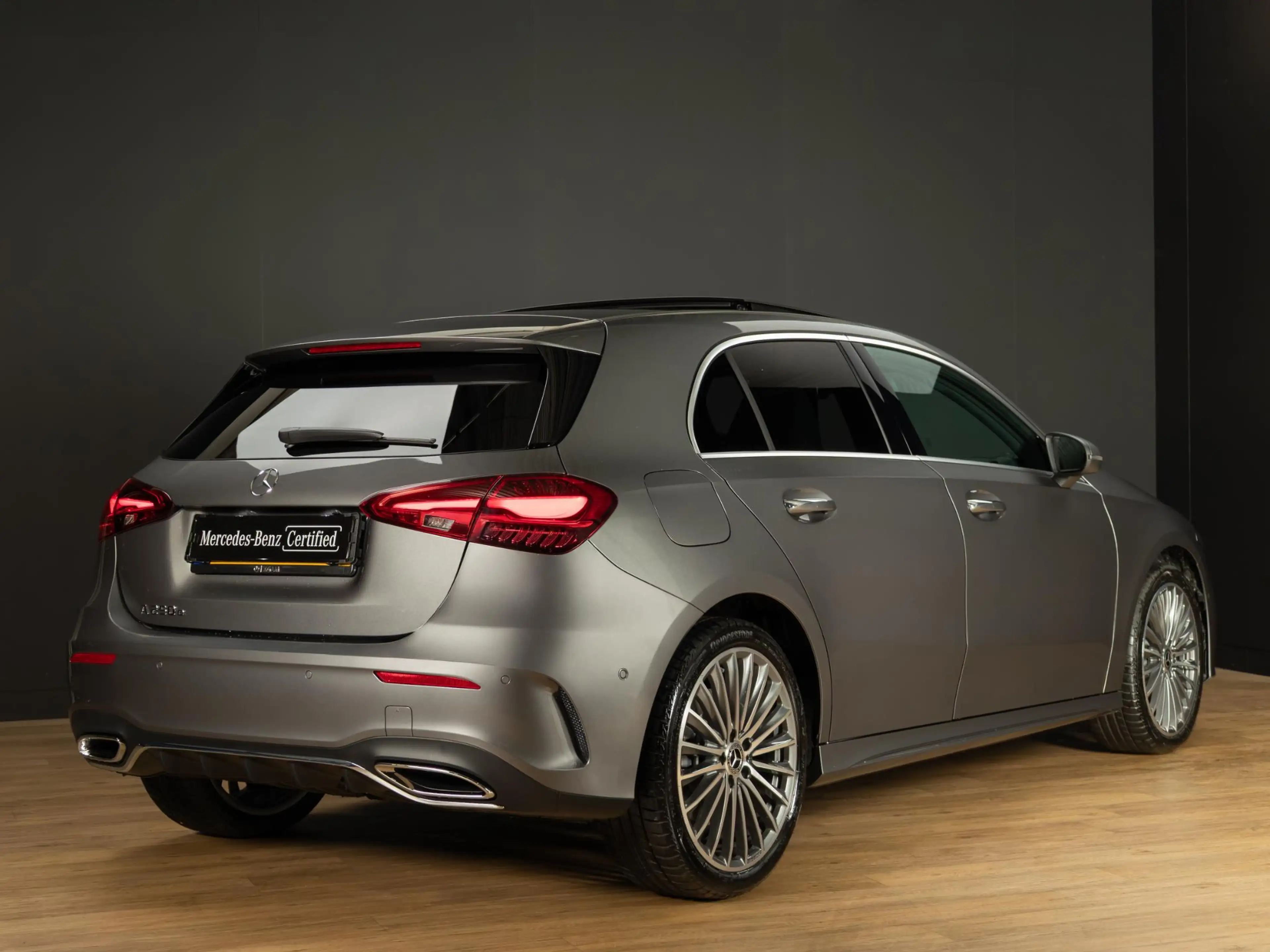 Mercedes-Benz A 250 Hatchback e Business Solution AMG Premium PLUS | P — photo 2