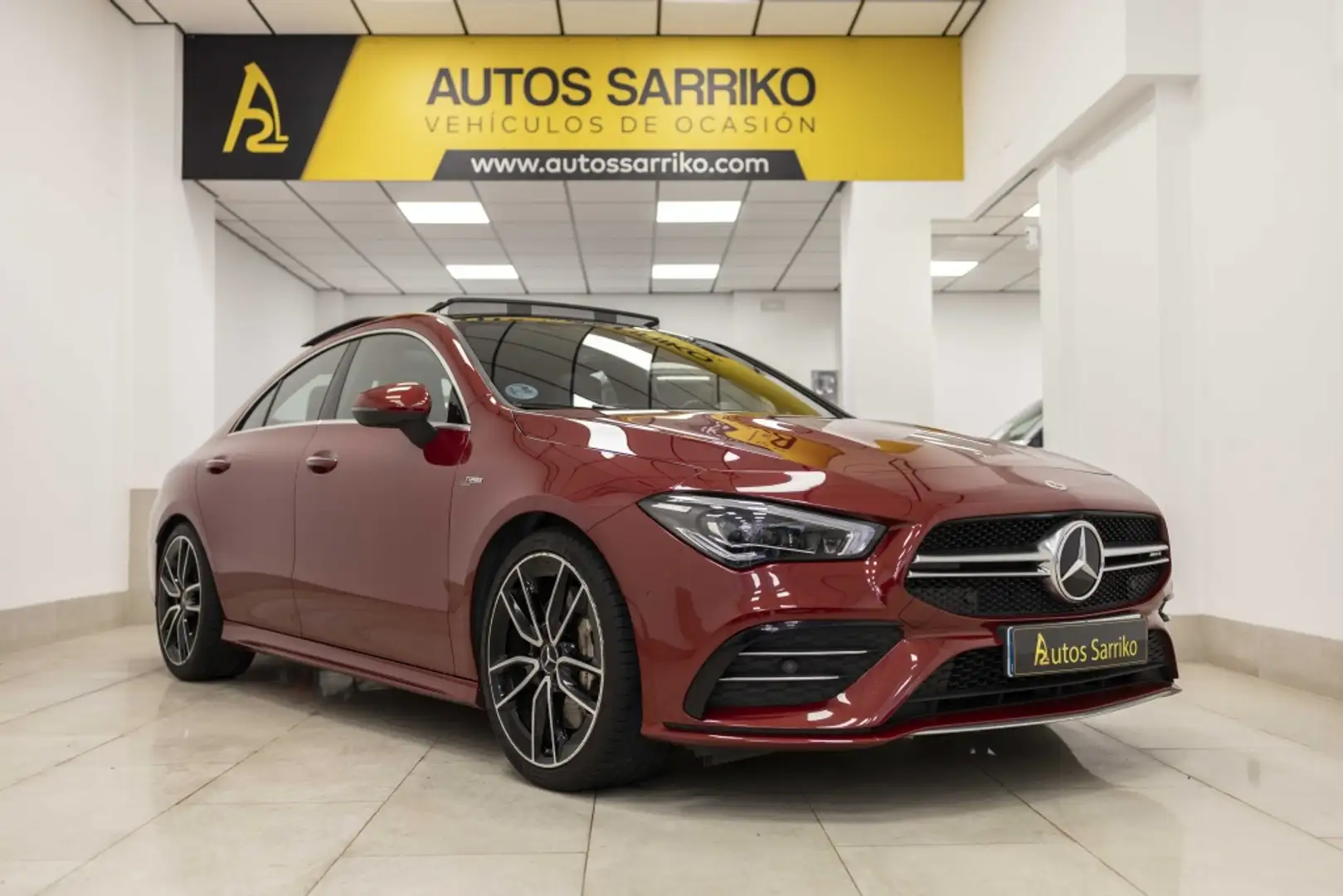 Mercedes-Benz CLA 35 AMG 4Matic+ 7G-DCT Красный - 1