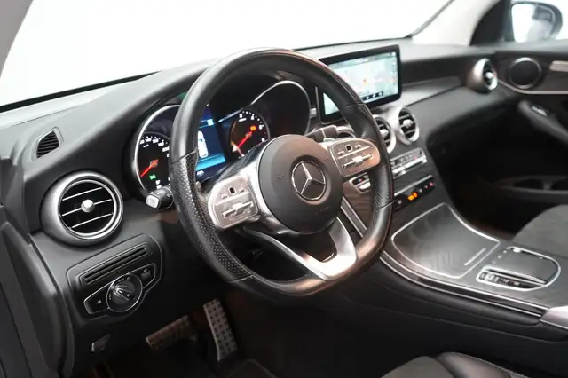 Mercedes-Benz 300 view 13
