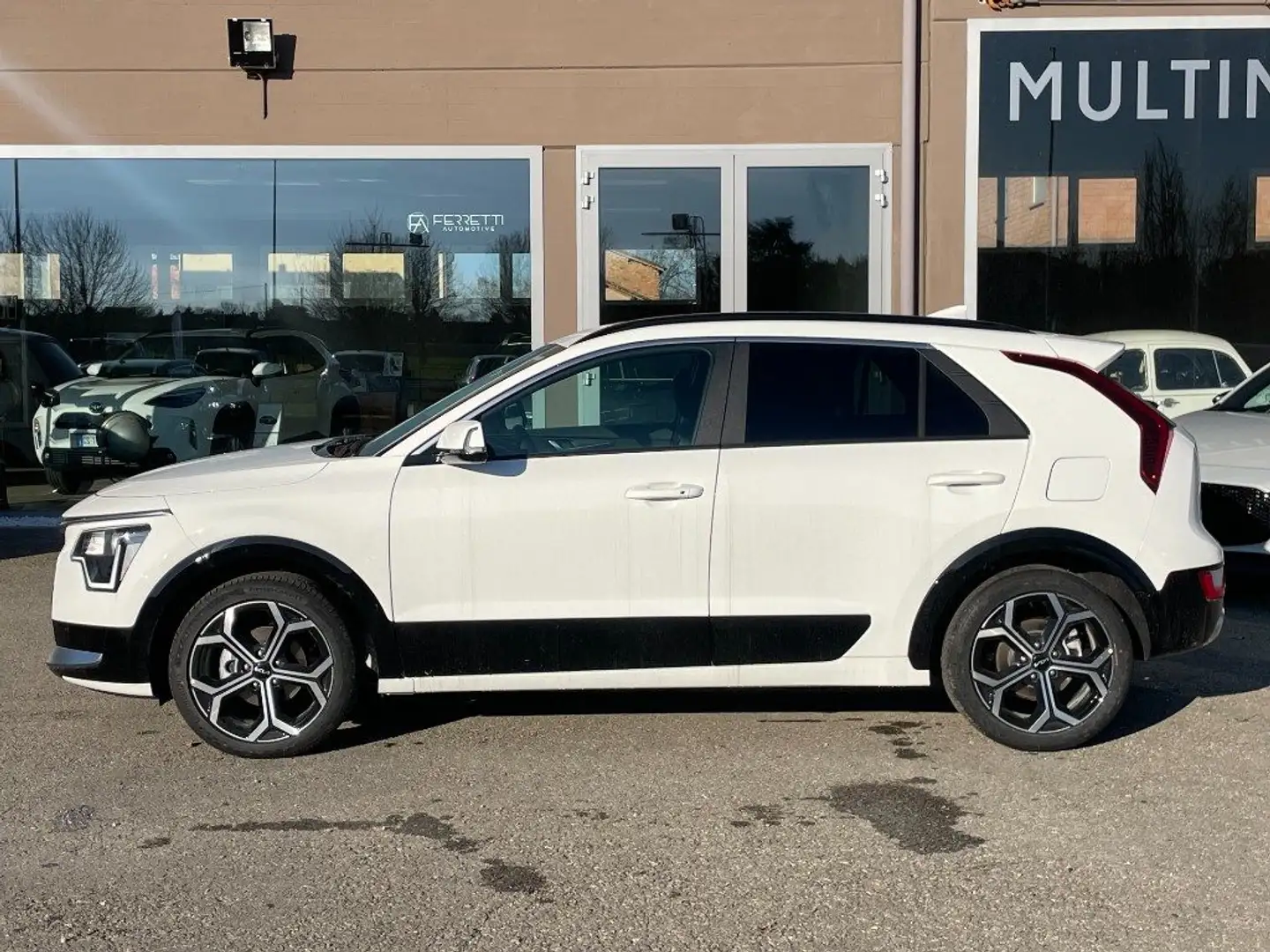 Kia Niro 1.6 GDi DCT HEV GPL Business Rouge - 1