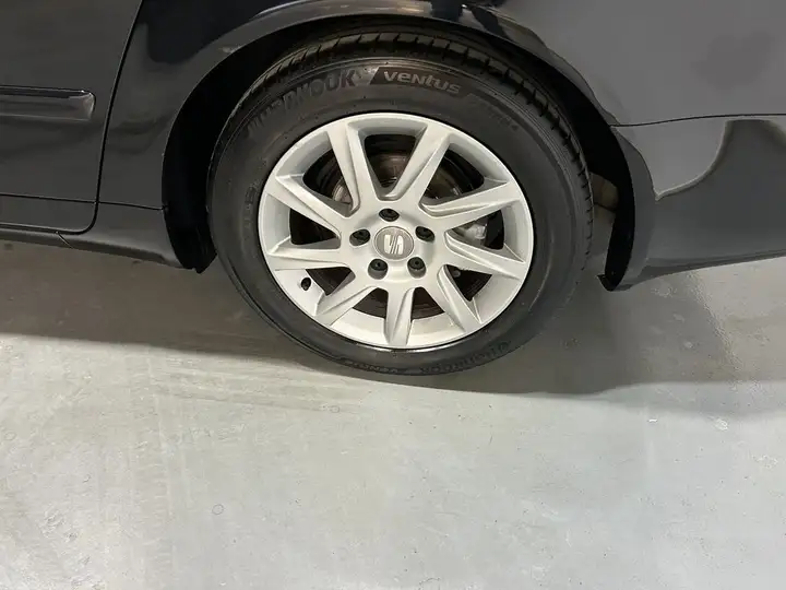 SEAT Exeo 2.0 TDI CR Style Ecomotive 2013, foto 12