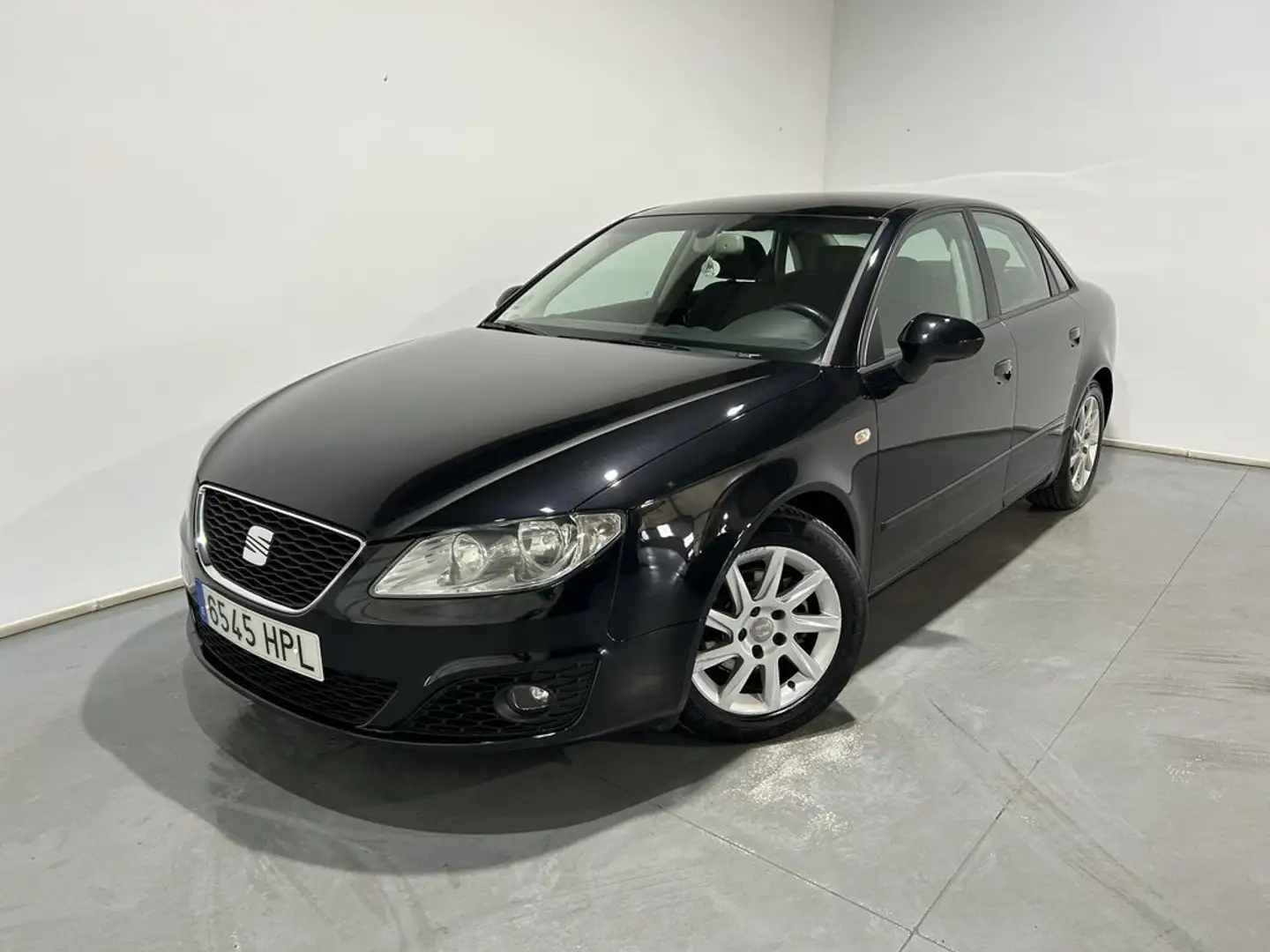 SEAT Exeo 2.0TDI CR Style Ecomotive Negro - 1