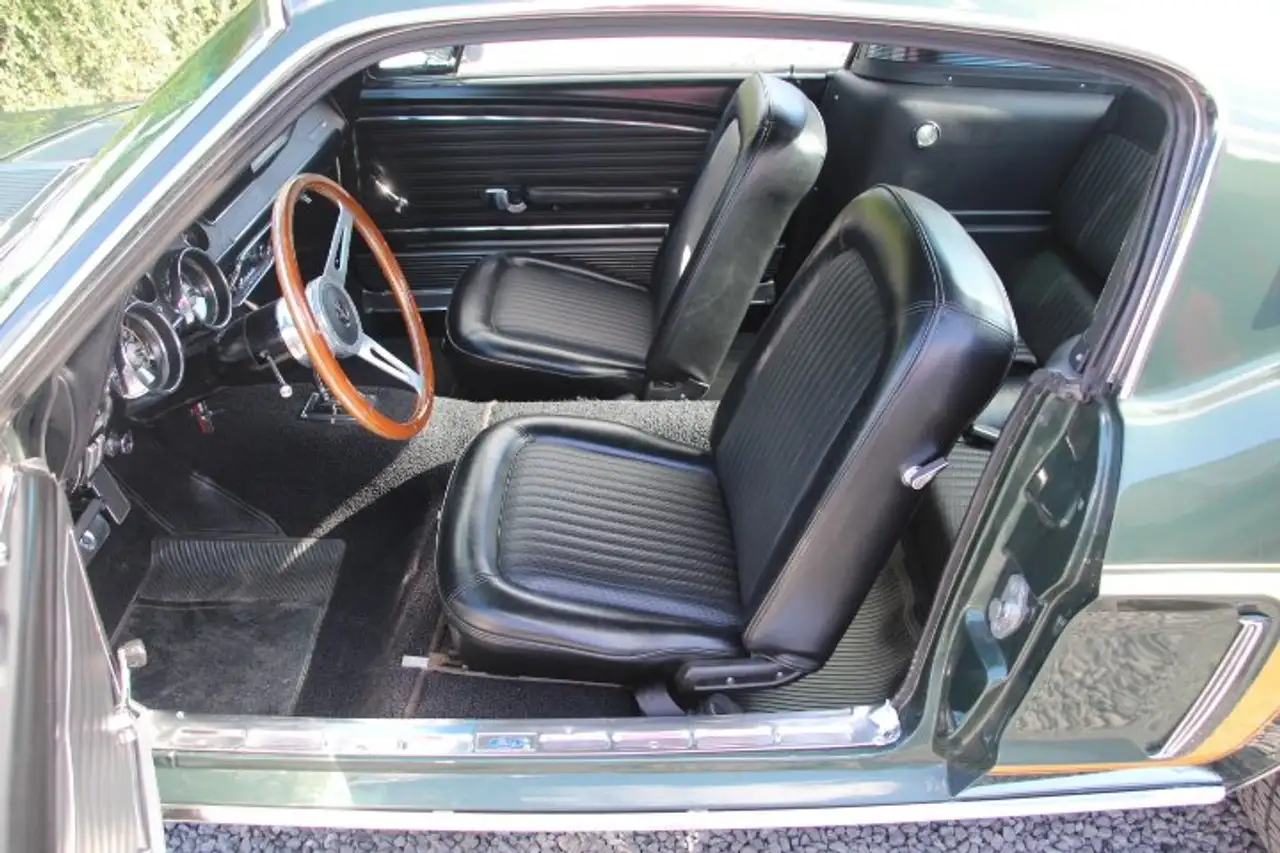 Ford Mustang Fastback Code J-Restaurée 100%, foto 10