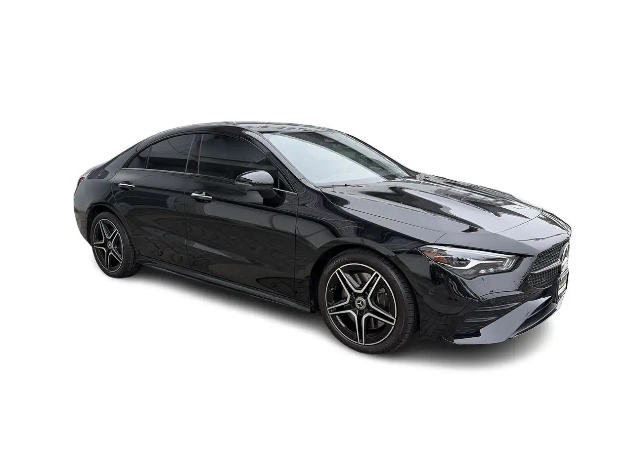 Mercedes-Benz CLA снимка Mercedes-Benz CLA