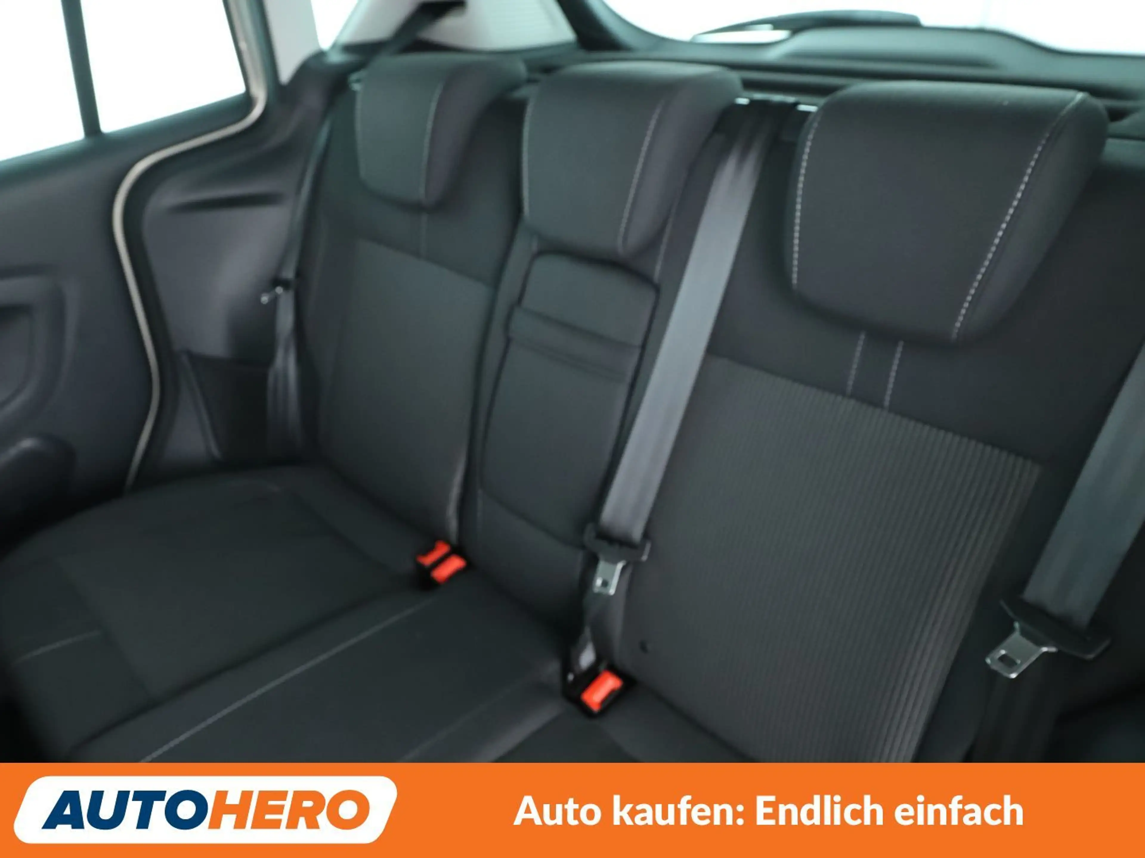 Ford B-Max 1.6 Ti-VCT Titanium Aut.*PDC*SHZ*SONY* — photo 14