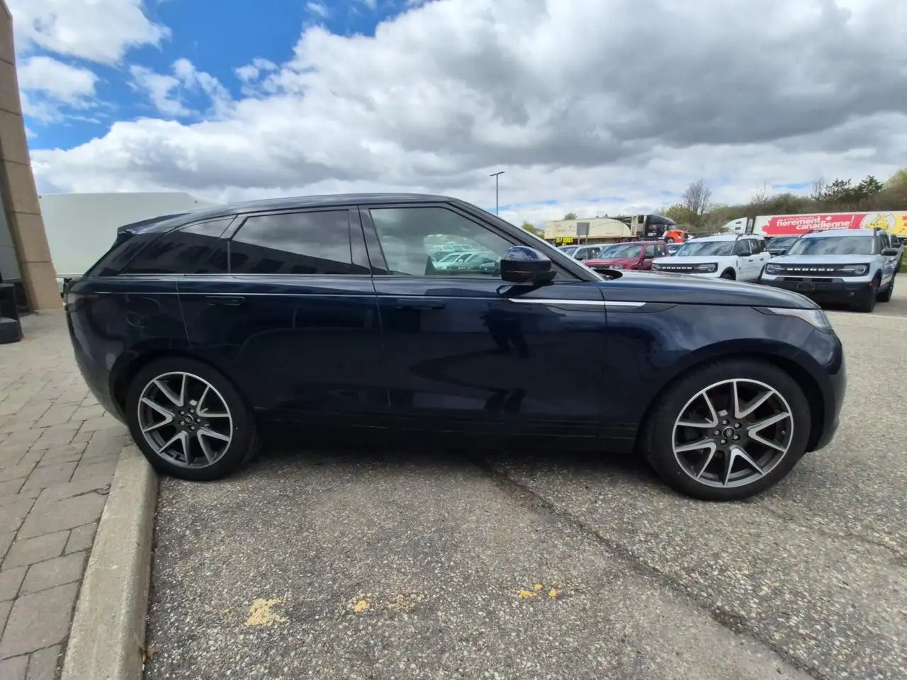 Land Rover Range Rover Velar снимка Land Rover Range Rover Velar