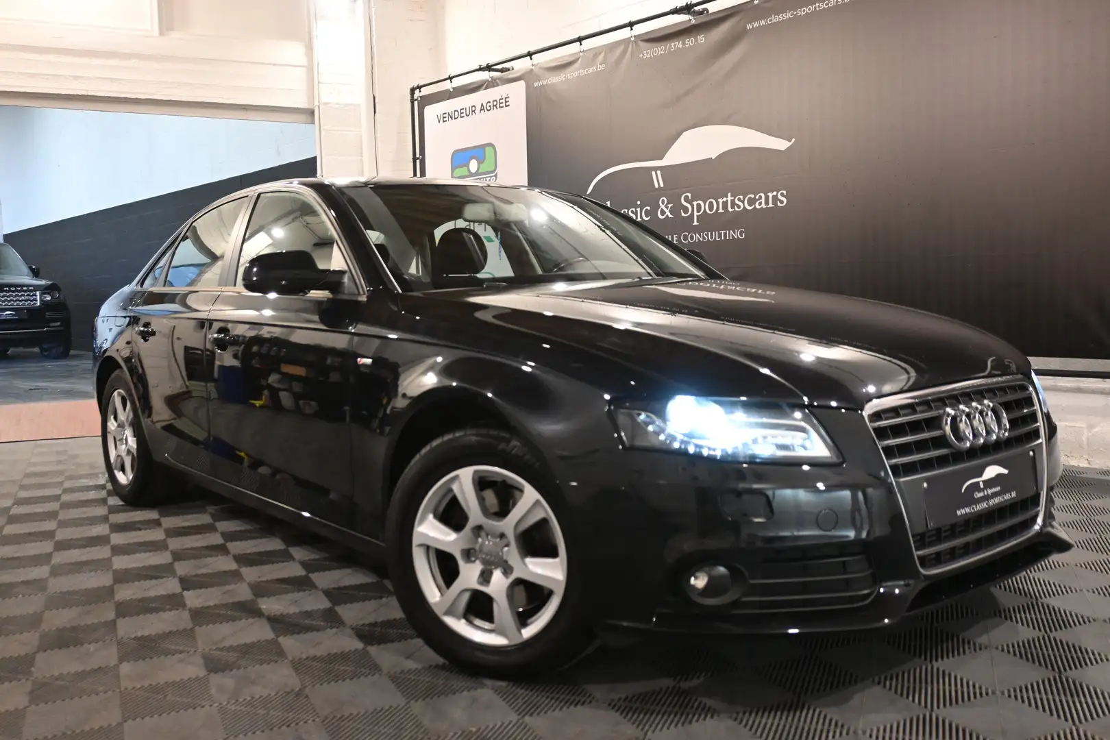 Audi A4 A4 1.8 TFSI / CUIR / XENON / GPS NAVI / CRUISE !! Zwart - 2