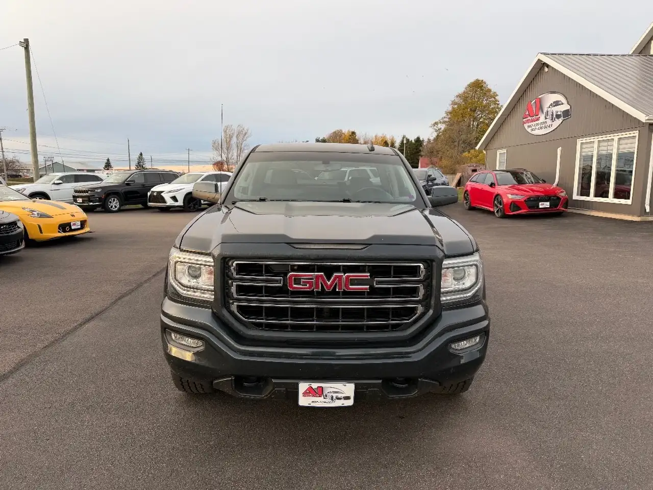 GMC Sierra 1500 снимка GMC Sierra 1500