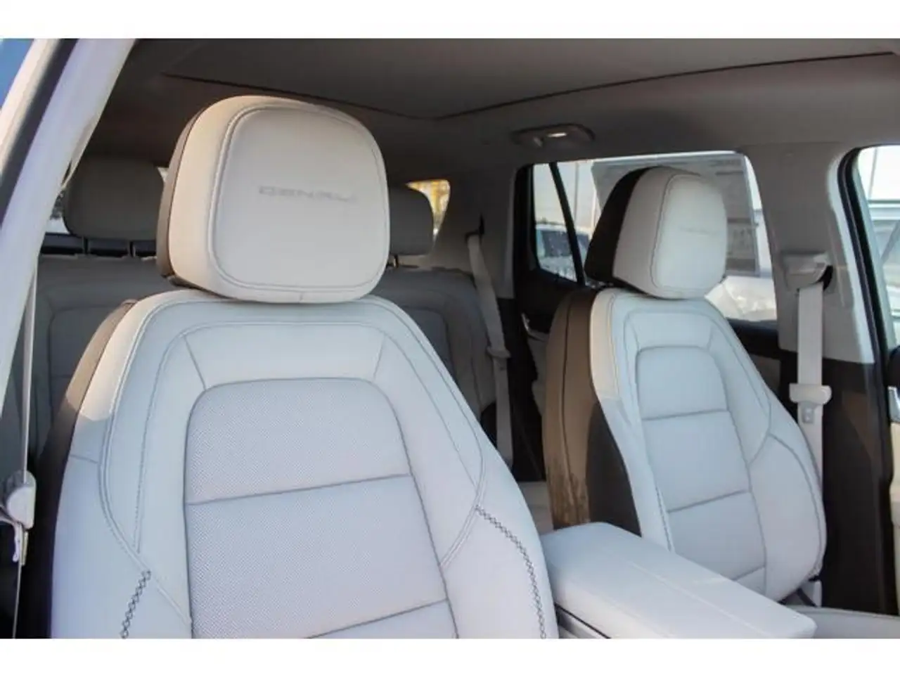 GMC Terrain снимка GMC Terrain