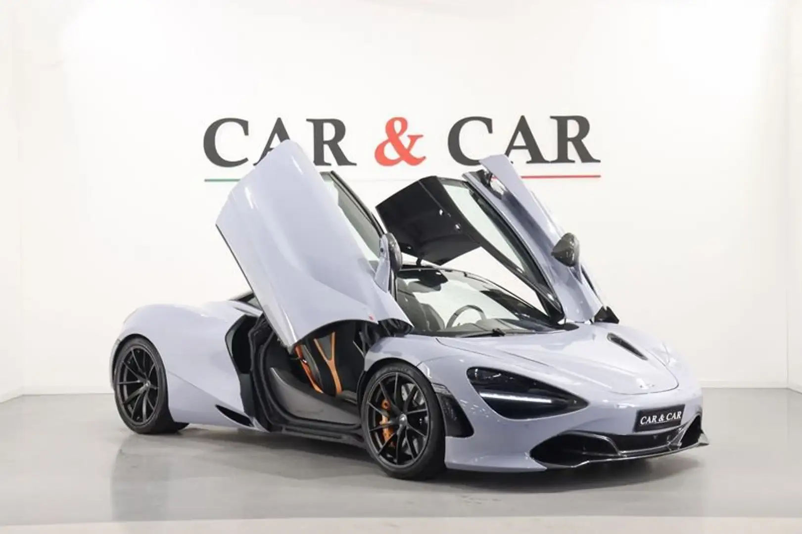 McLaren 720S Coupé Grigio - 1