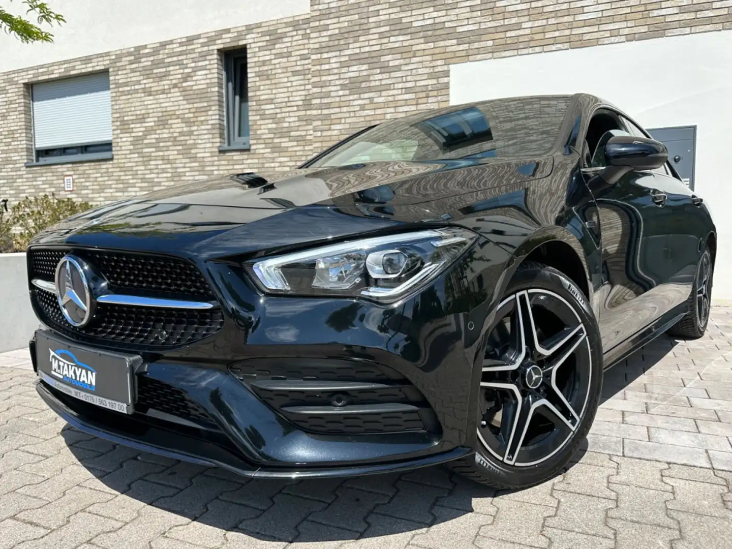 Mercedes-Benz CLA 250 e Edition 2020 *AMG-Felgen*Tüv-Neu* Schwarz - 1