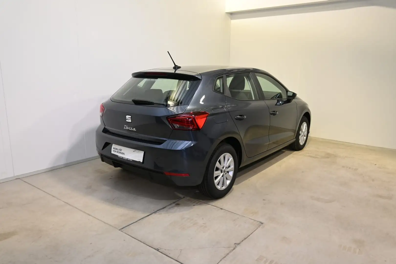 SEAT Ibiza Reference 1.0 TSI Grau - 2