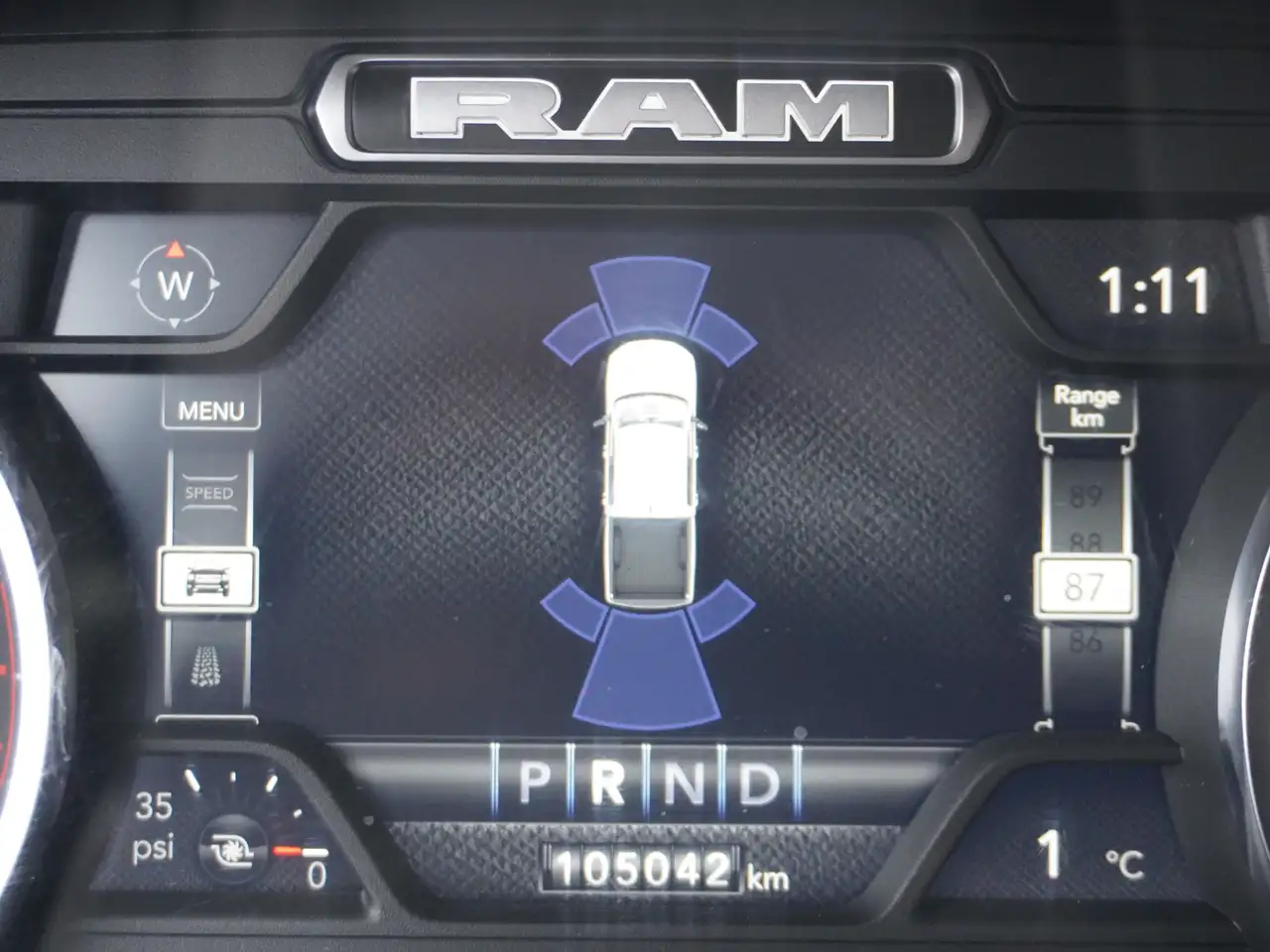 RAM 2500 снимка RAM 2500