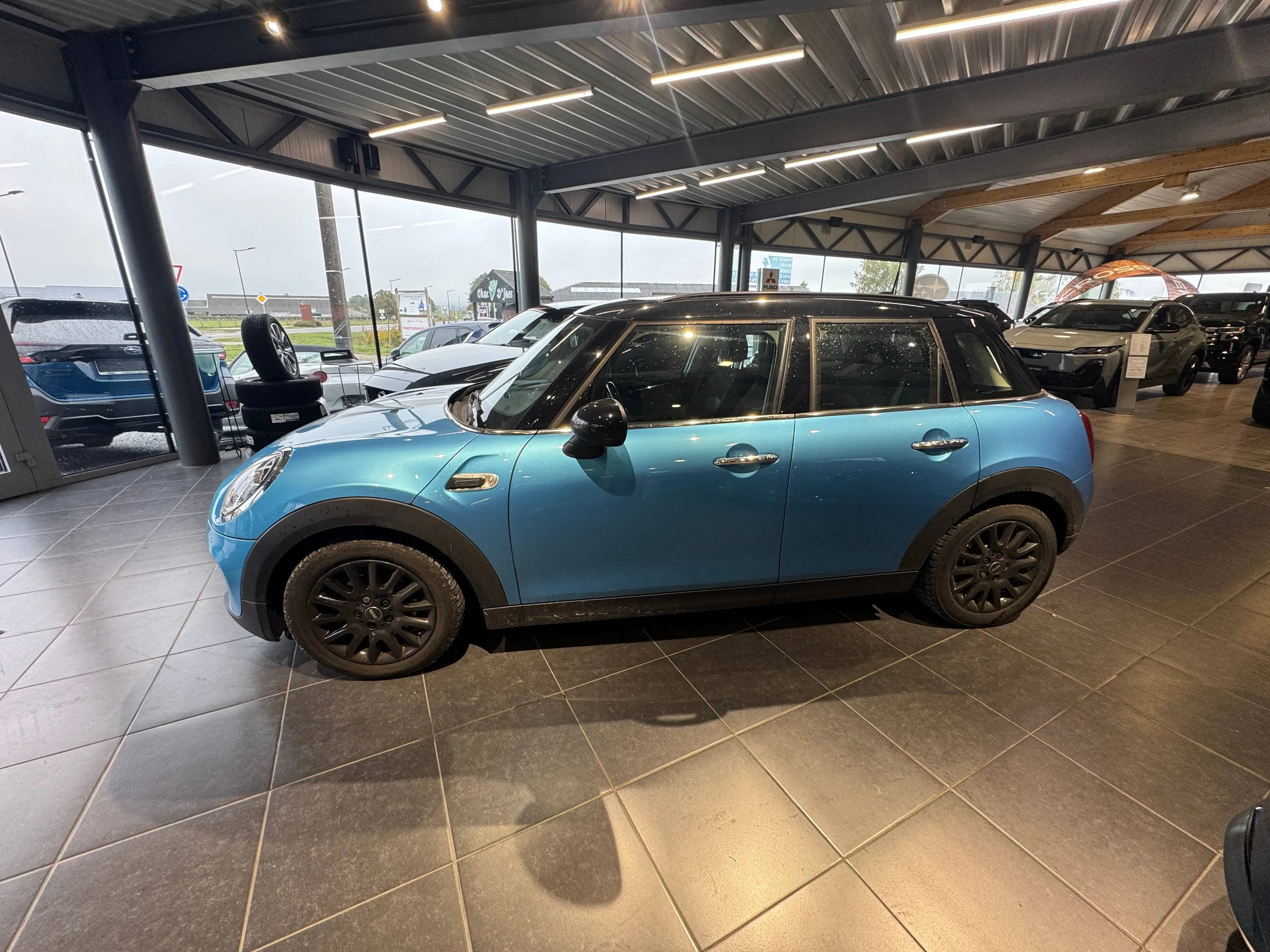 MINI Cooper 1.5L Essence Automatique — photo 3