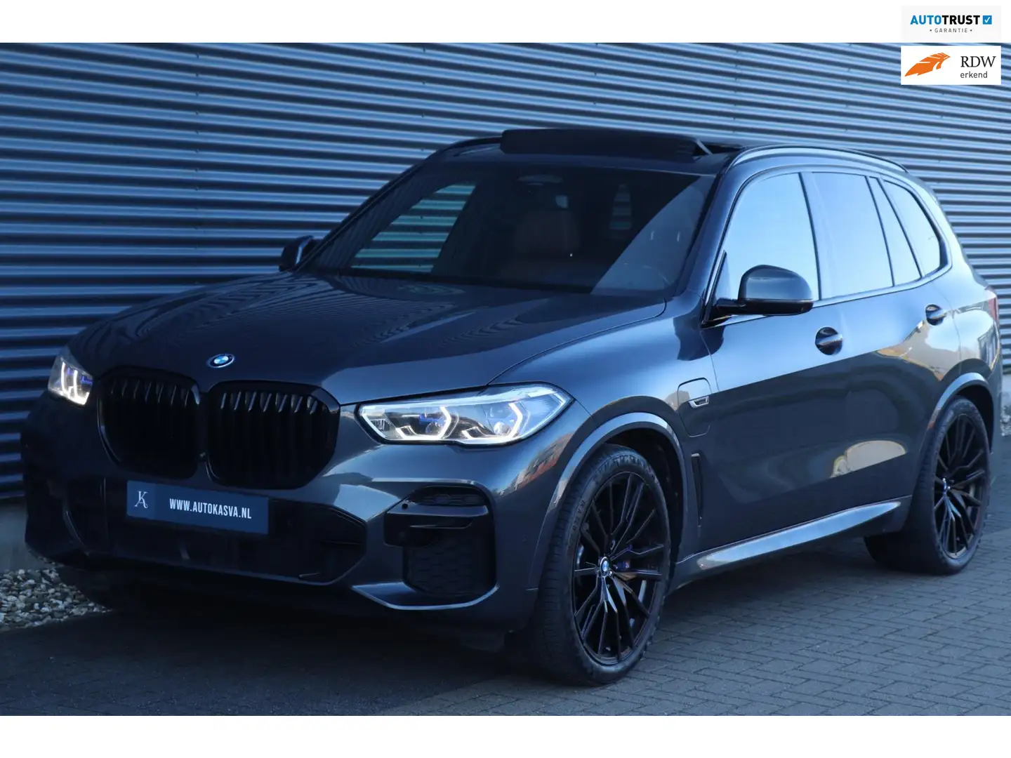 BMW X5 BMW X5 XDrive45e High Executive | M-Pakket | Pano Gris - 1