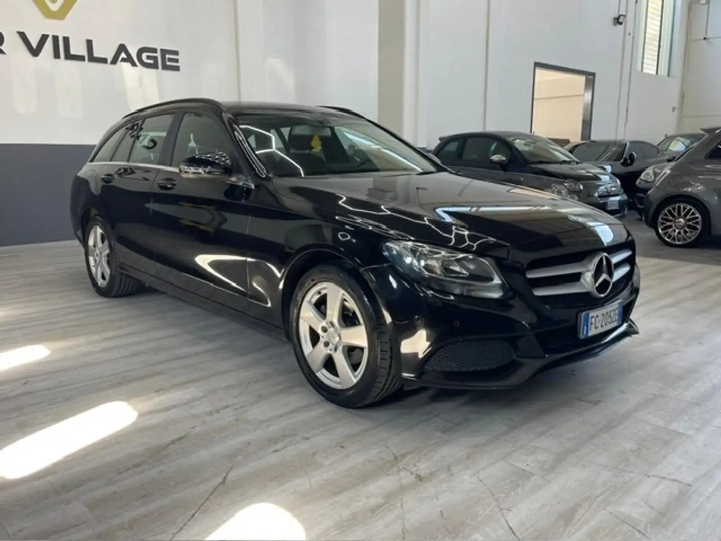 Mercedes-Benz C 180 C 180 d S.W. Auto Business Nero - 2